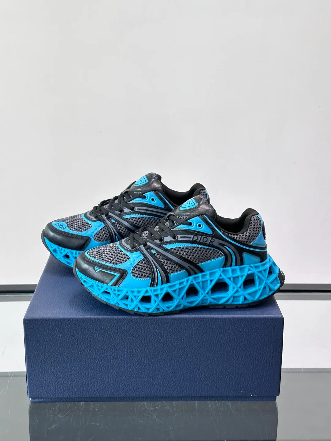 Women's Sneakers CHRISTIAN DIOR 18102561