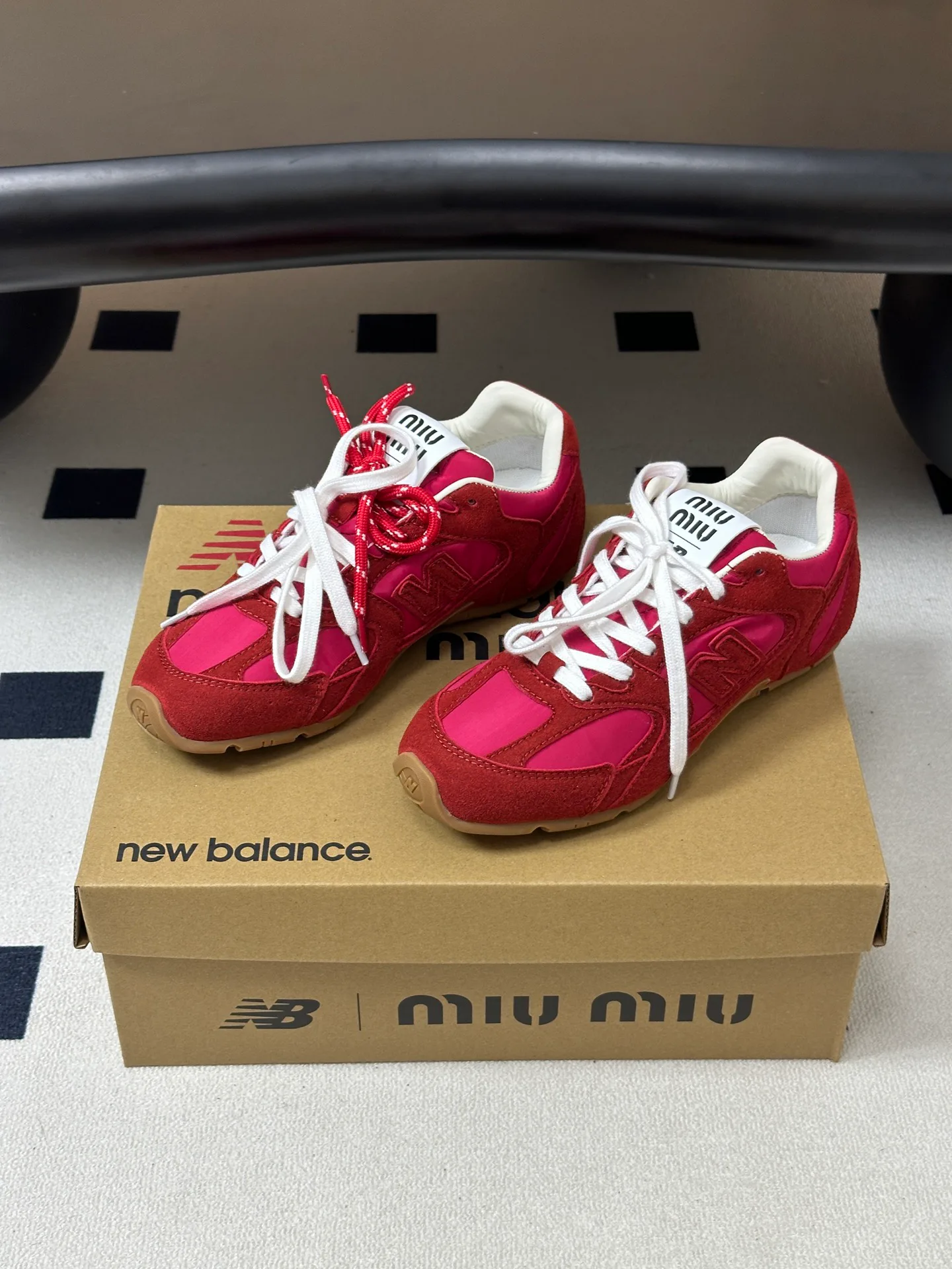 Women's Sneakers MIU MIU 16831091