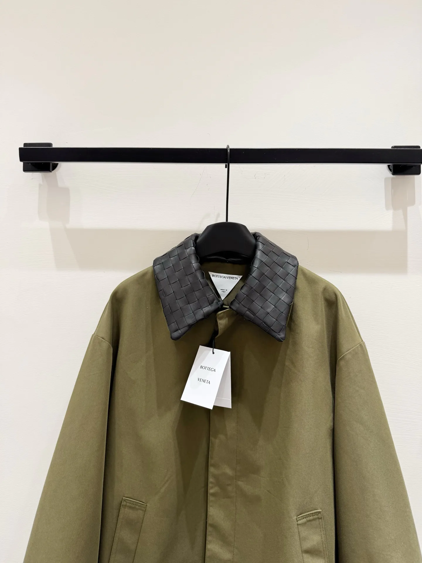 Women's Leather Jackets And Sheepskin Coats BOTTEGA VENETA 18016008