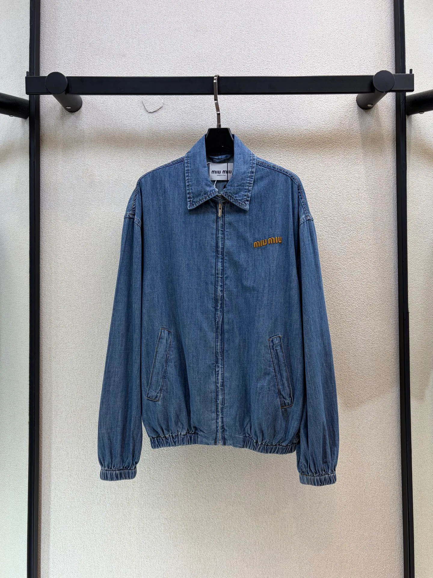 Women's Jackets And Down Jackets MIU MIU 18127618