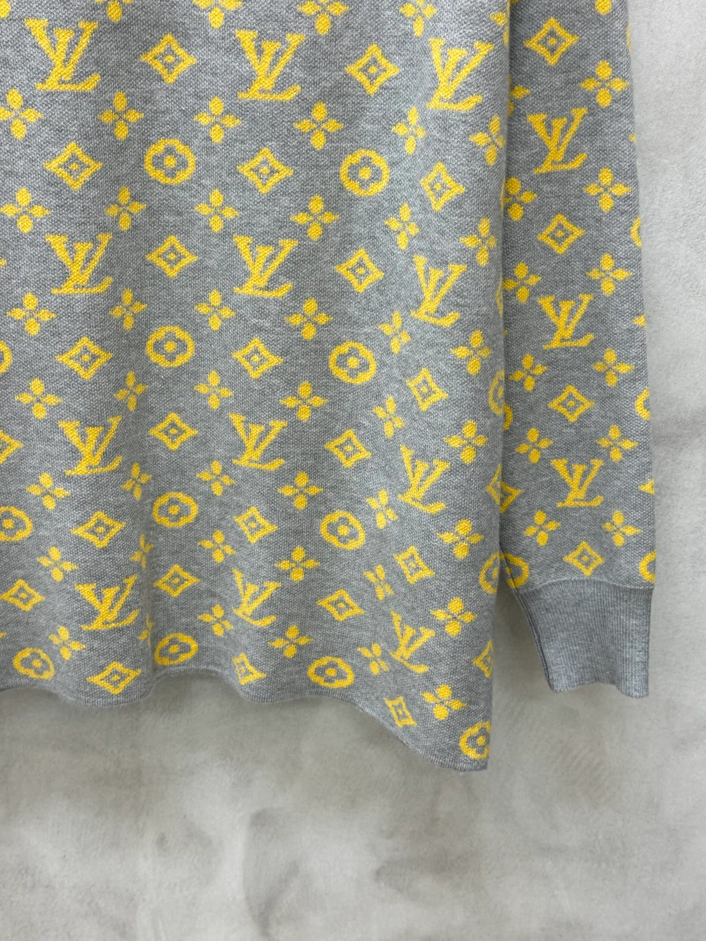 Women's Jumpers And Sweaters LOUIS VUITTON 18186042