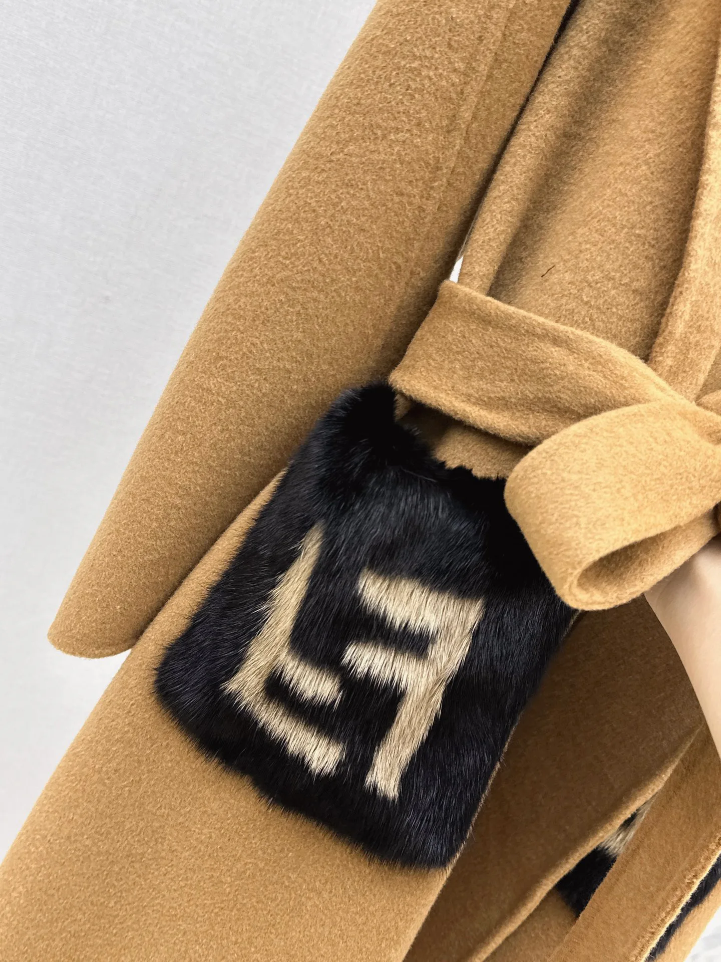 Women's Coats FENDI 18253116