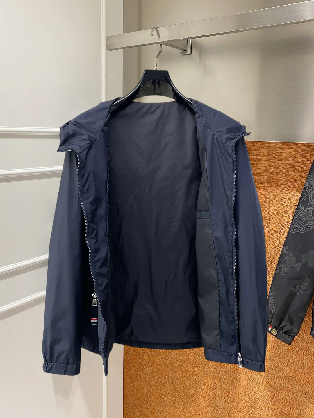 Куртки И Пуховики Мужские Moncler 18614687