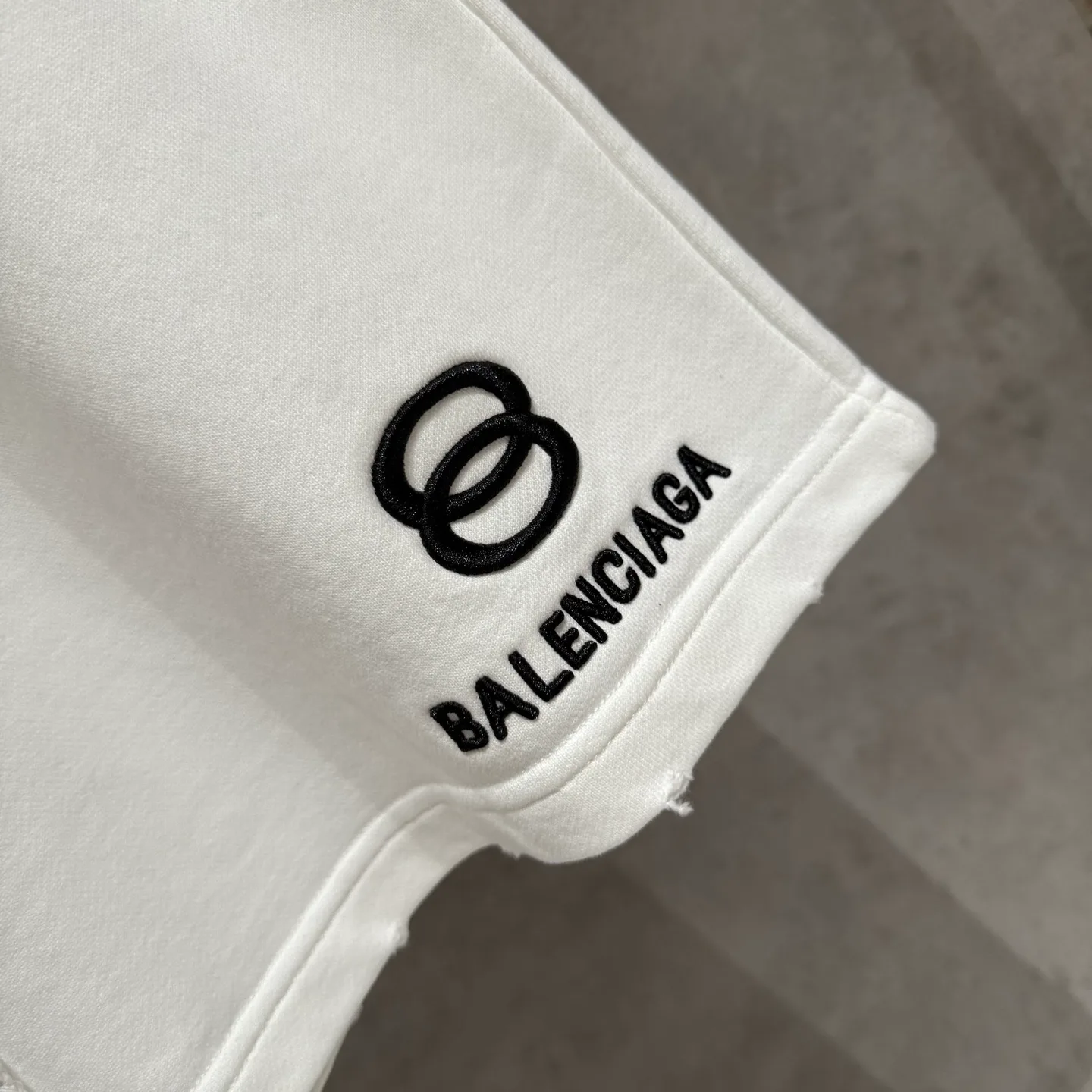 Men's Shorts BALENCIAGA 17126744