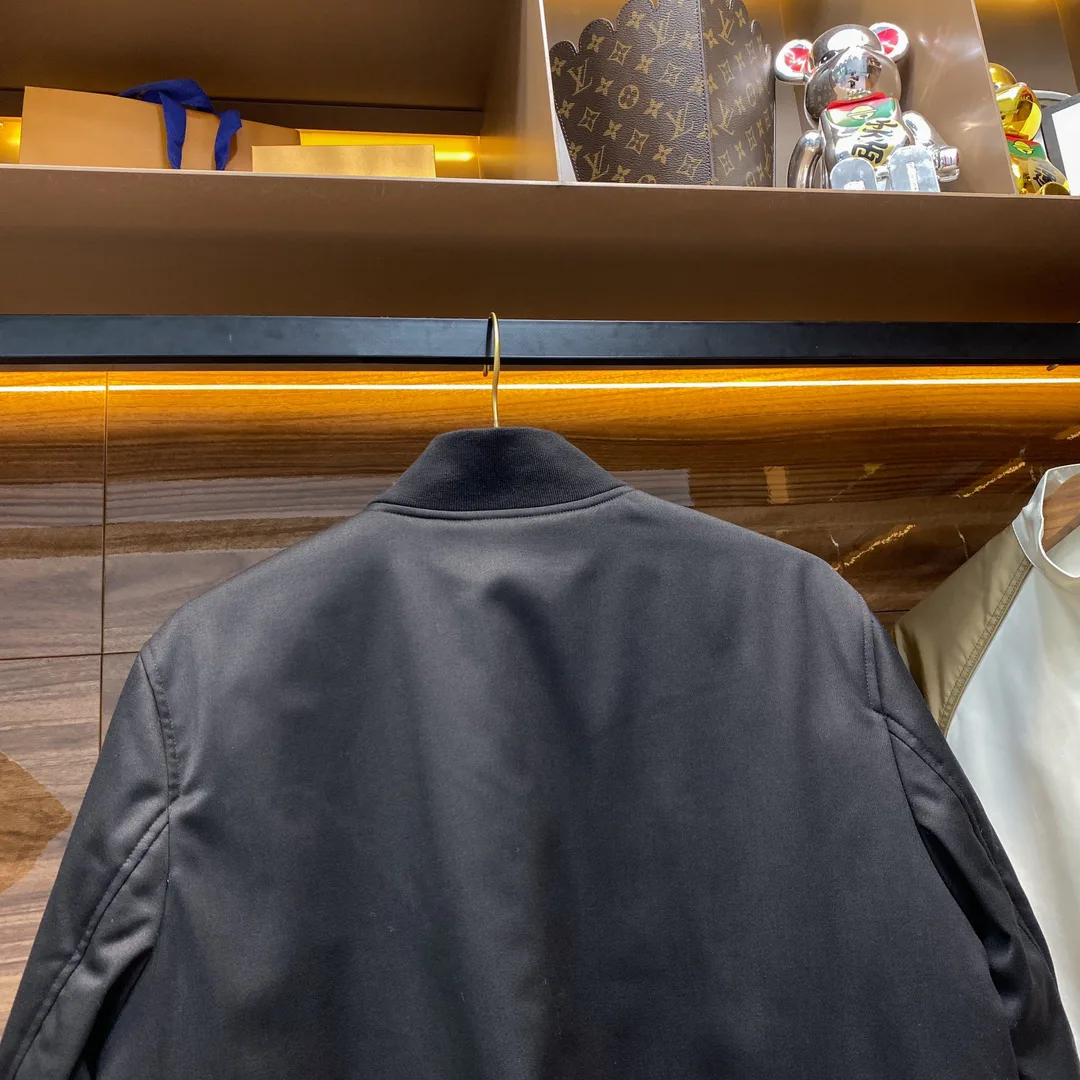 Куртки И Пуховики Мужские Prada 18596722