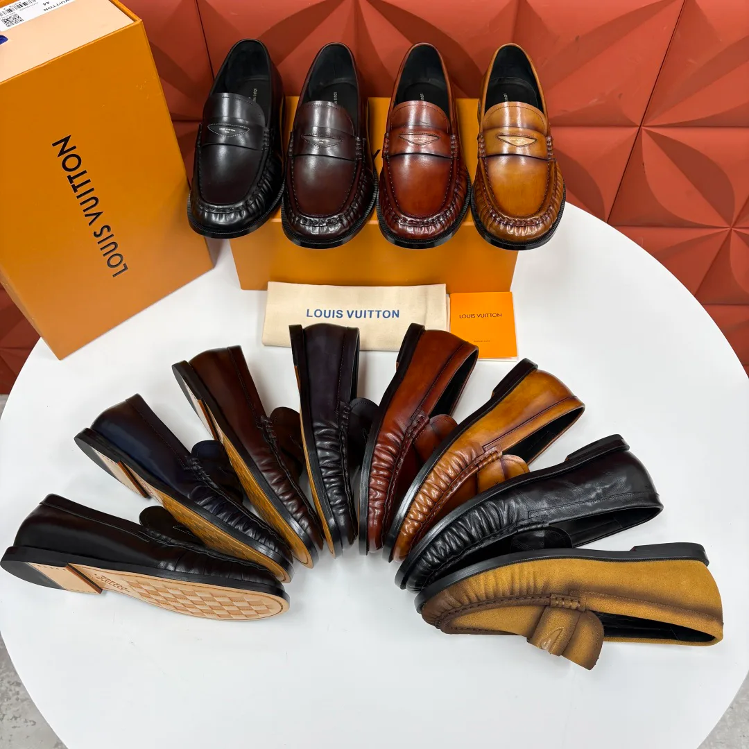 Men's Loafers And Dress Shoes LOUIS VUITTON 18099948