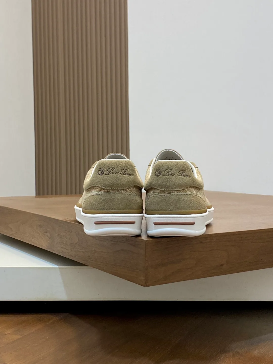 Men's Sneakers LORO PIANA 17961793