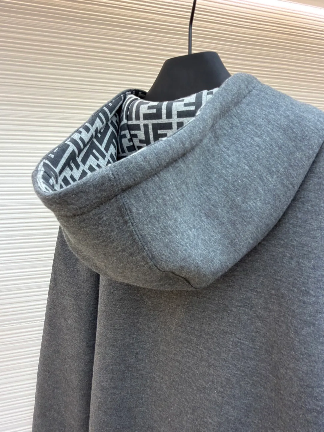 Men's Sweatshirts And Hoodies FENDI 17813143