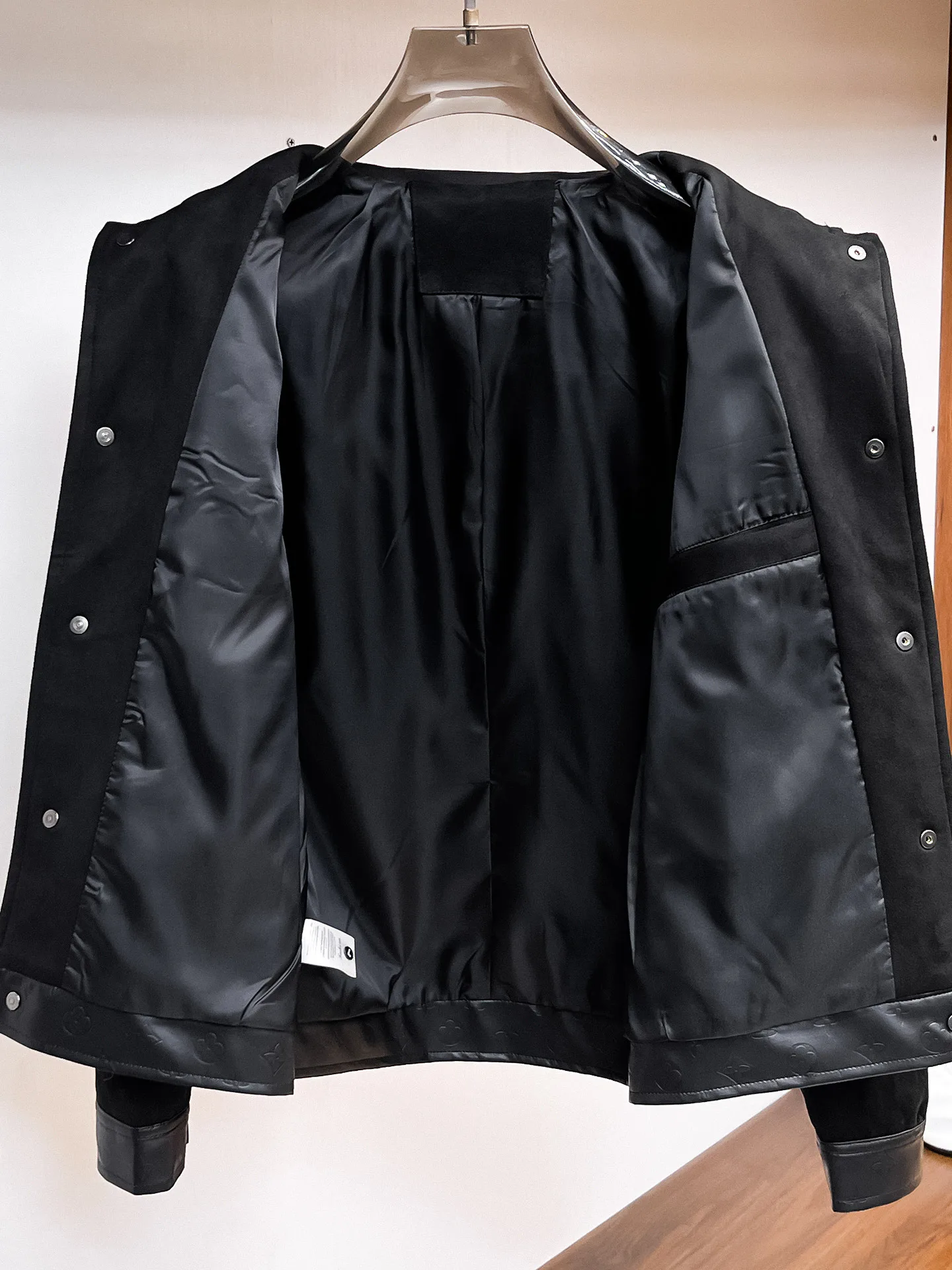 Men's Leather Jackets And Sheepskin Coats LOUIS VUITTON 18197244