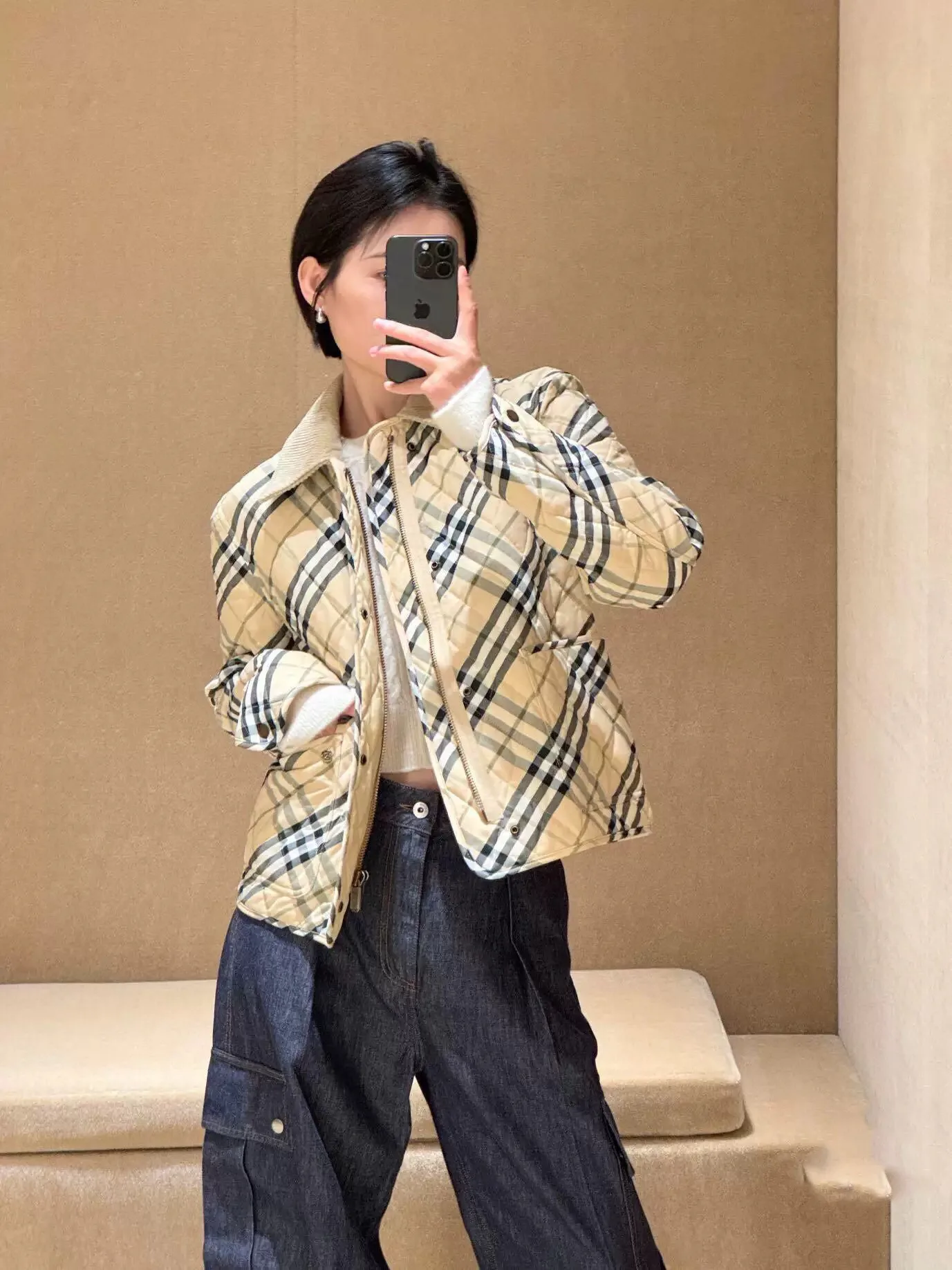 Women's Jackets And Down Jackets BURBERRY 17802084
