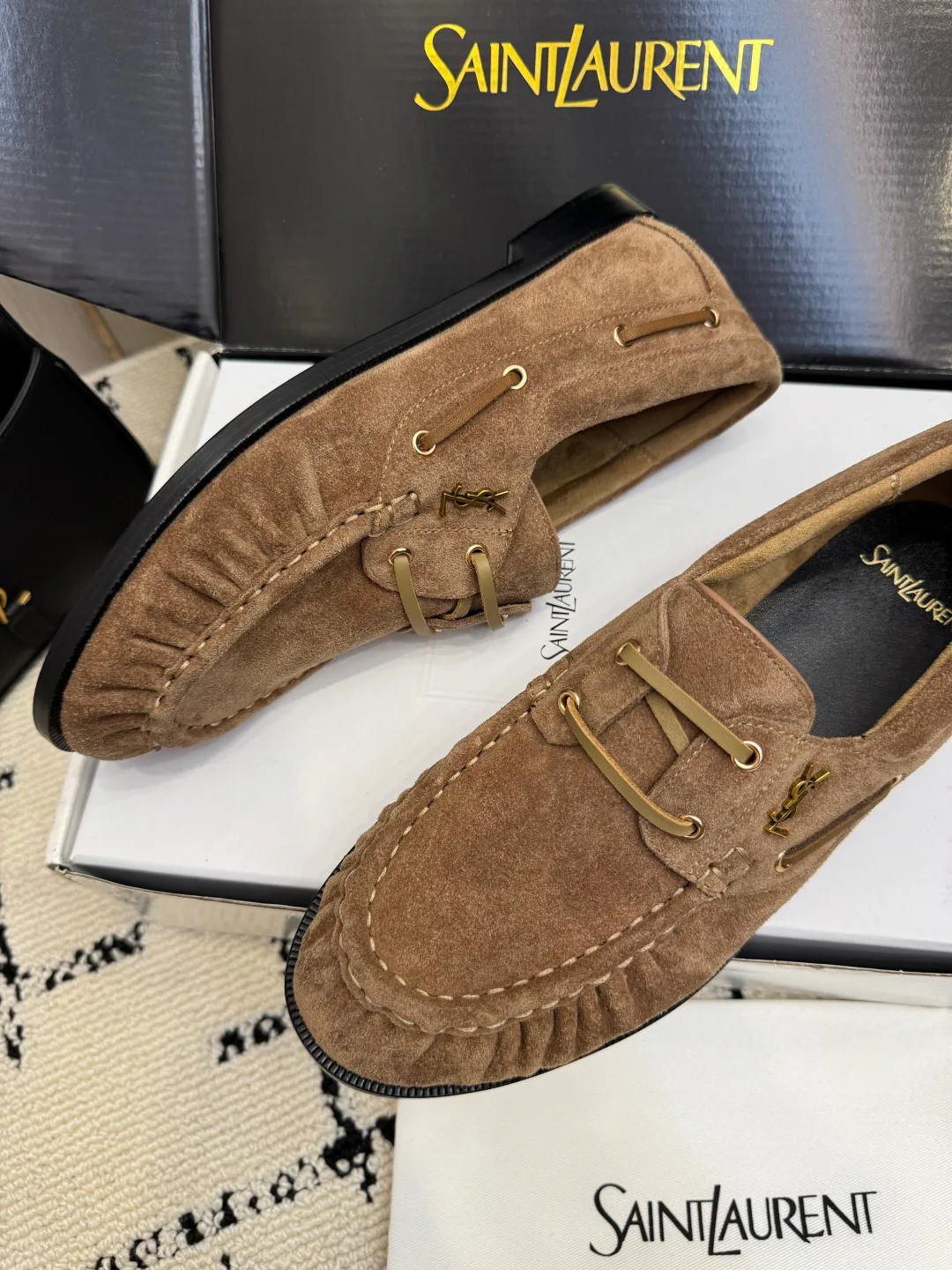 Women's Loafers And Moccasins SAINT LAURENT 18139447