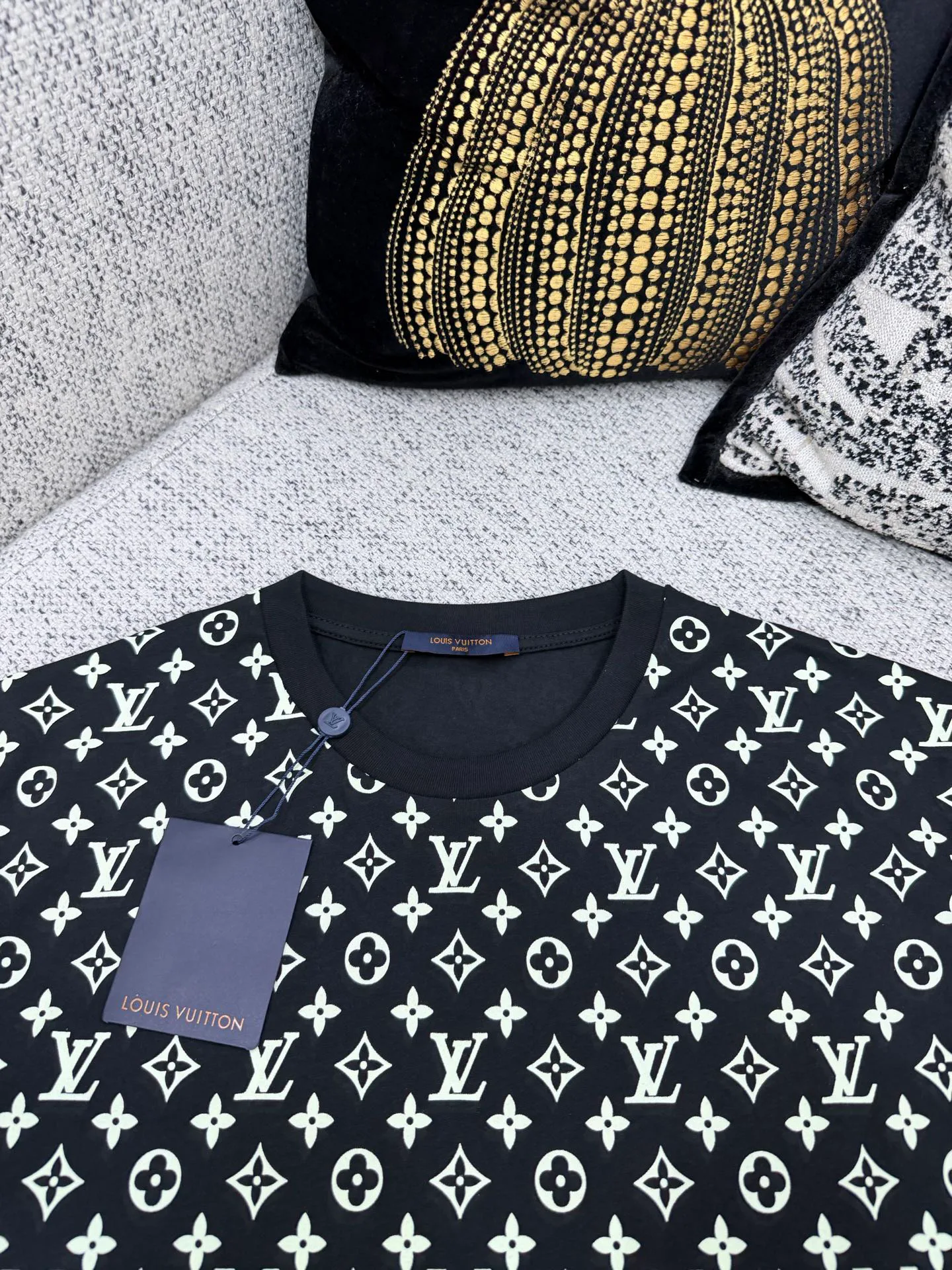 Men's T-Shirts LOUIS VUITTON 18073963