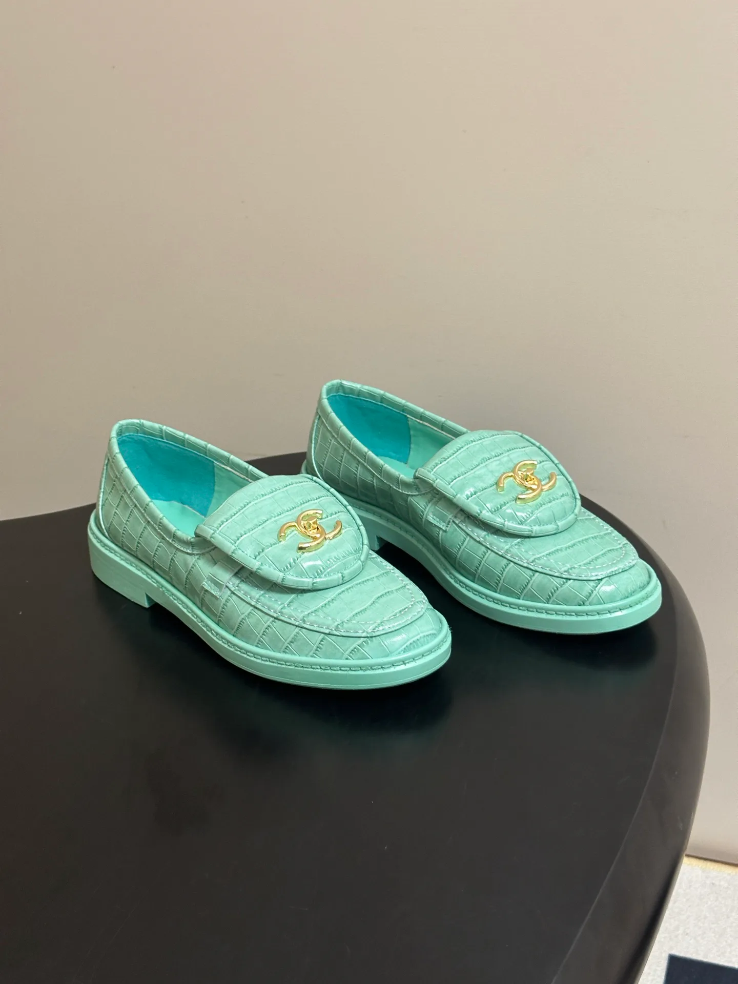 Women's Loafers And Moccasins CHANEL 18543423