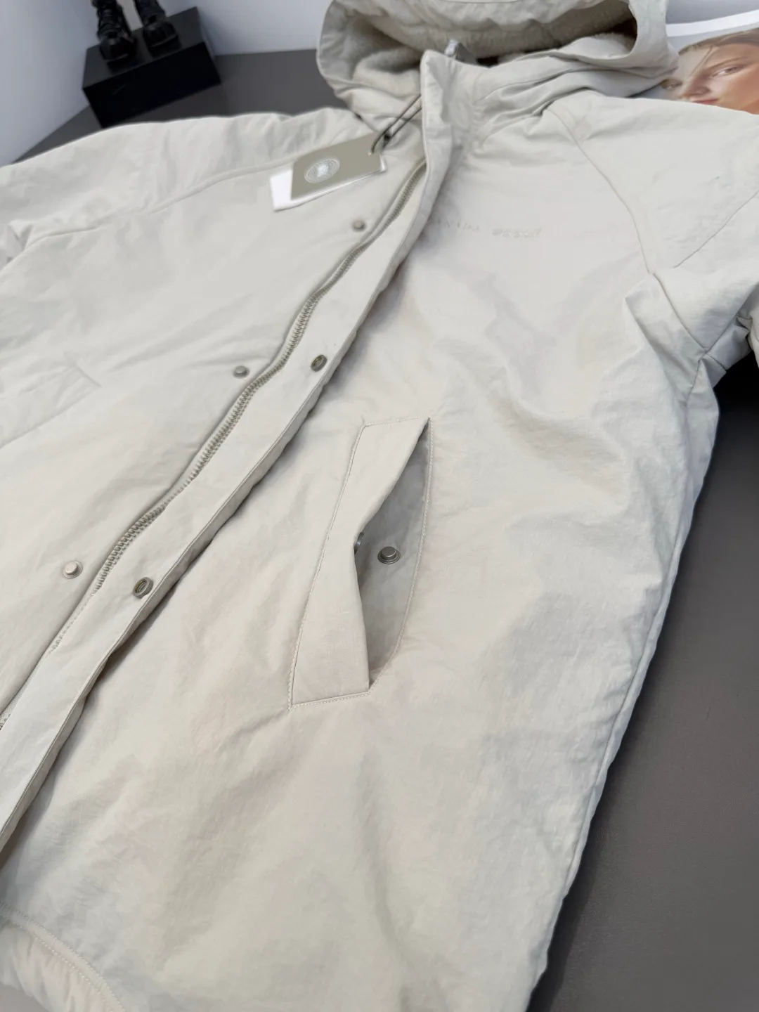 Куртки И Пуховики Мужские Canada Goose 18683813