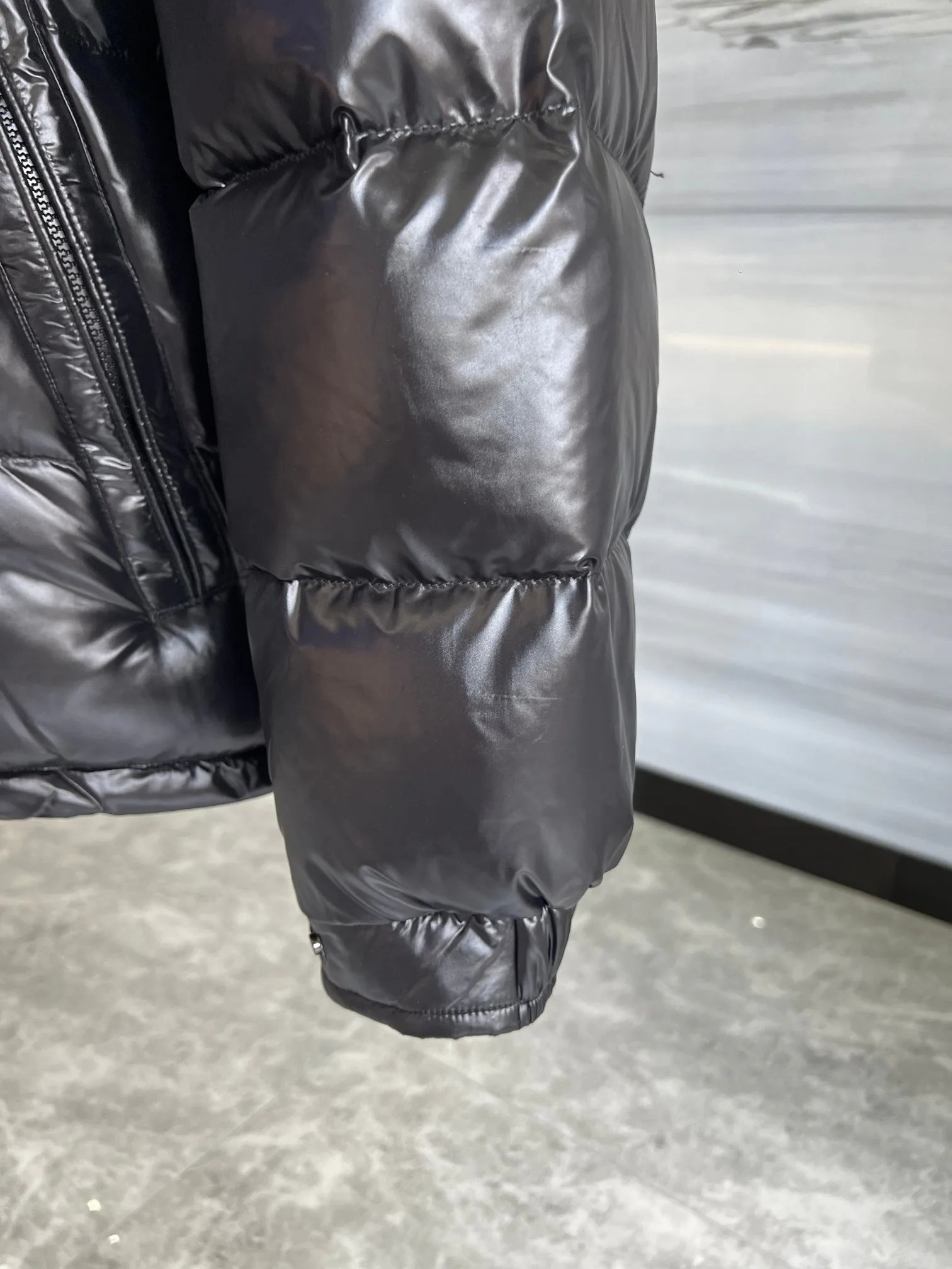 Women's Jackets And Down Jackets MONCLER 18415686