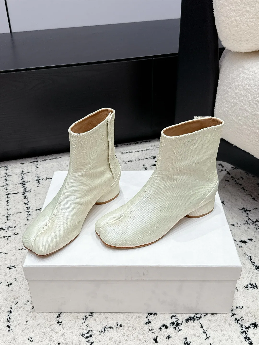 Women's Booties MAISON MARGIELA 18406421