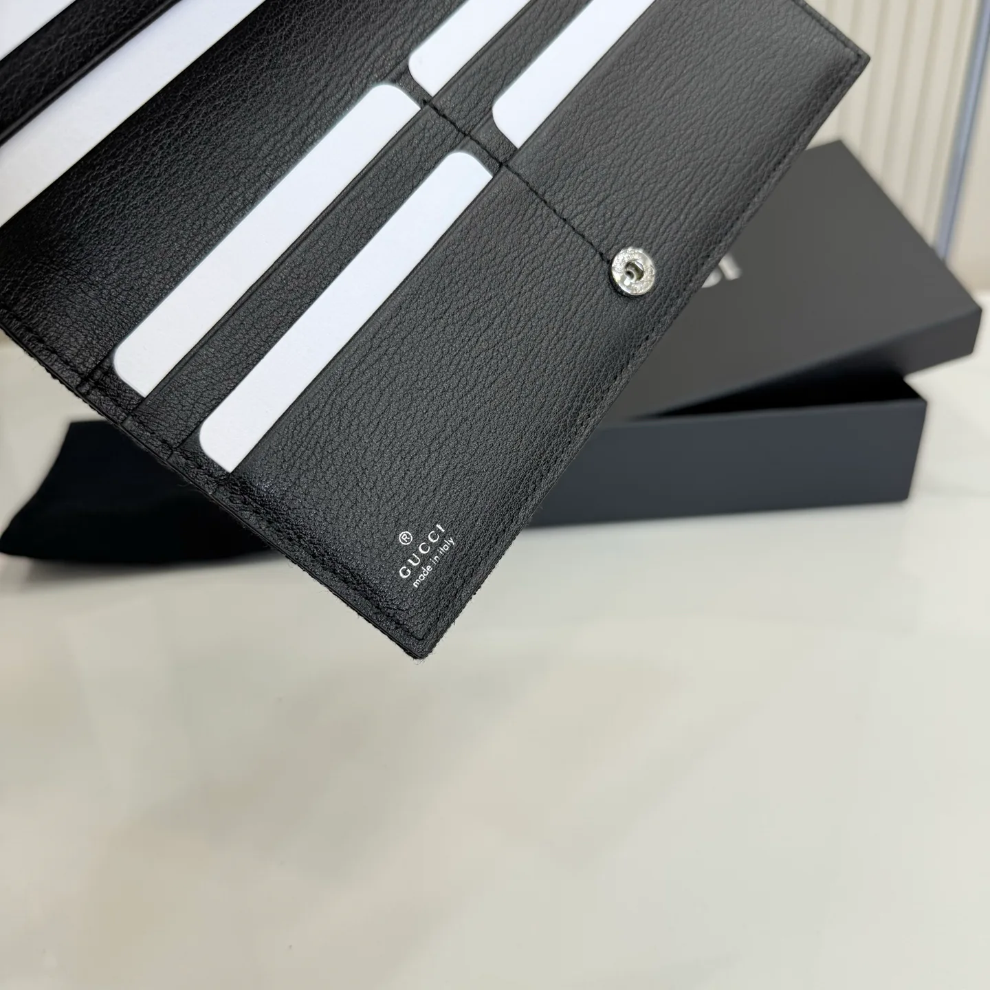 Women's Clutches GUCCI 17948247