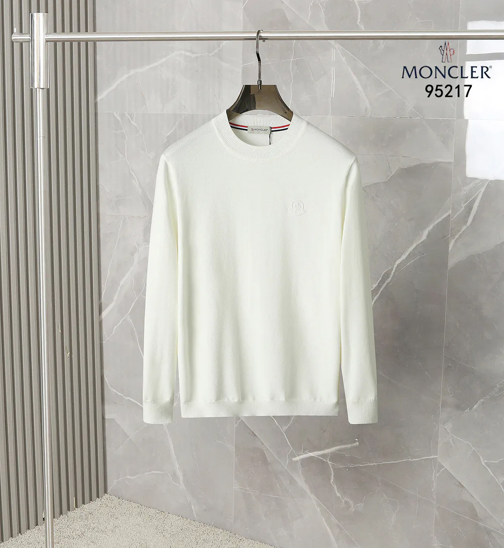 Men's Jumpers And Sweaters MONCLER 17993780