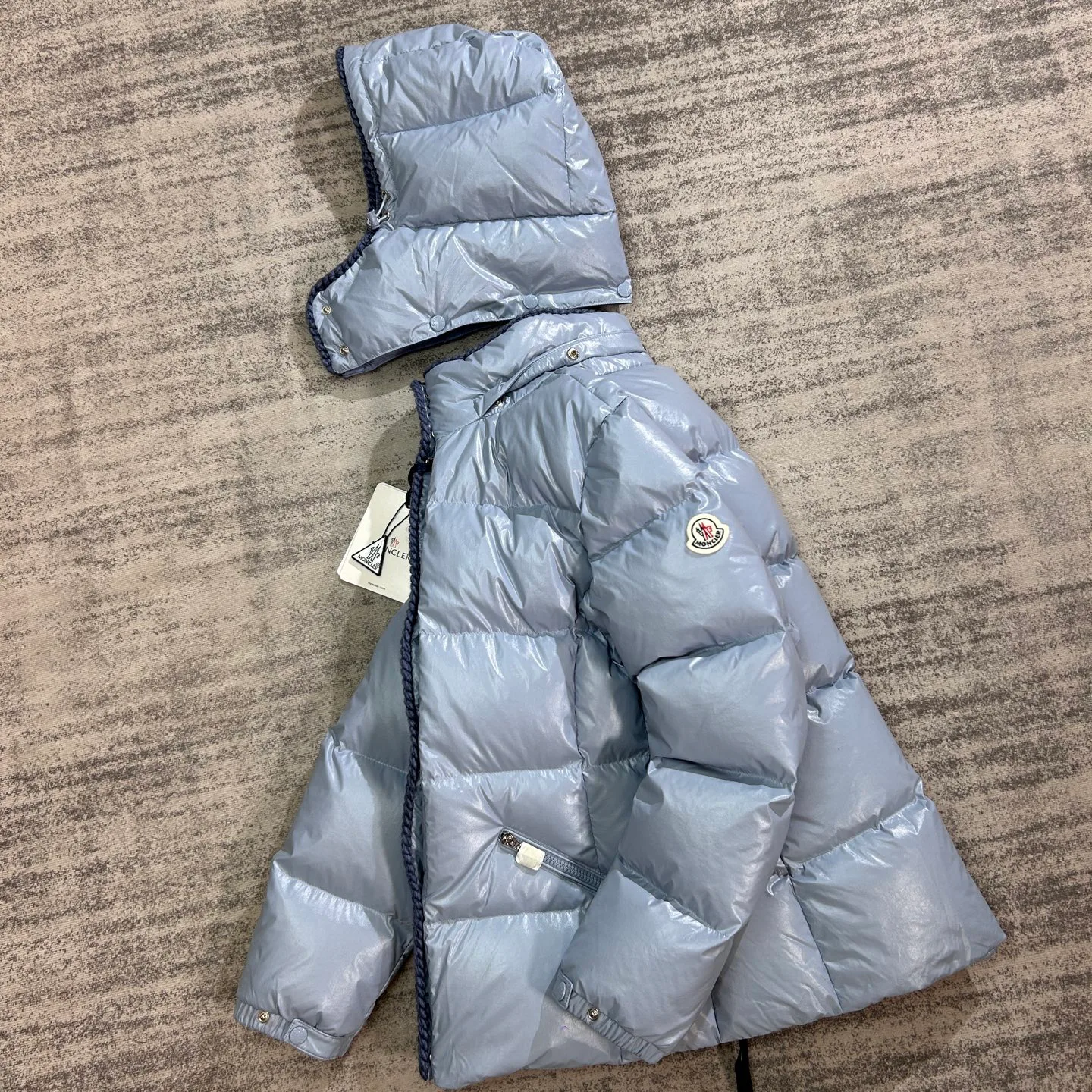 Women's Jackets And Down Jackets MONCLER 18134540