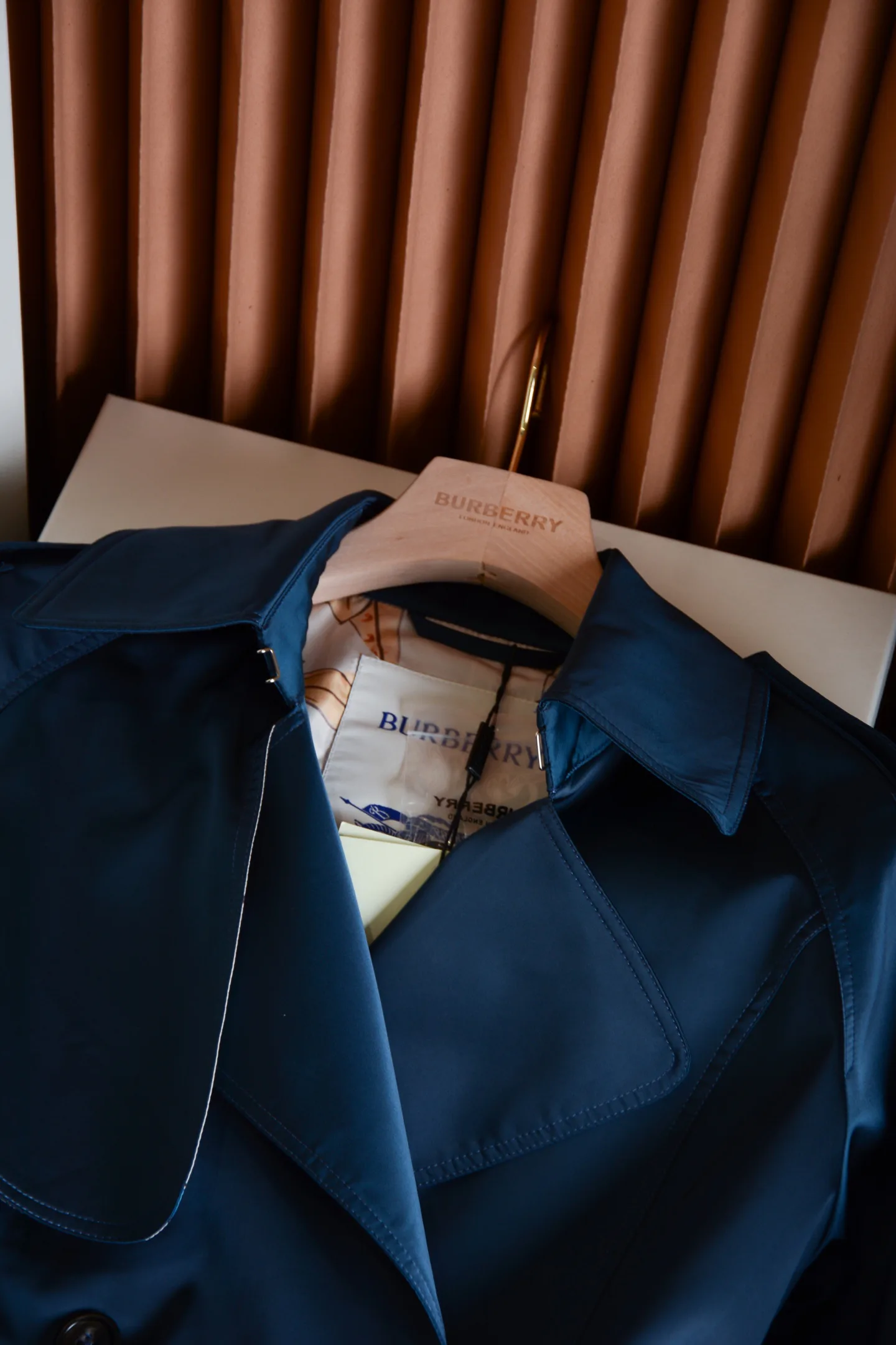 Women's Trench Coats BURBERRY 17906707