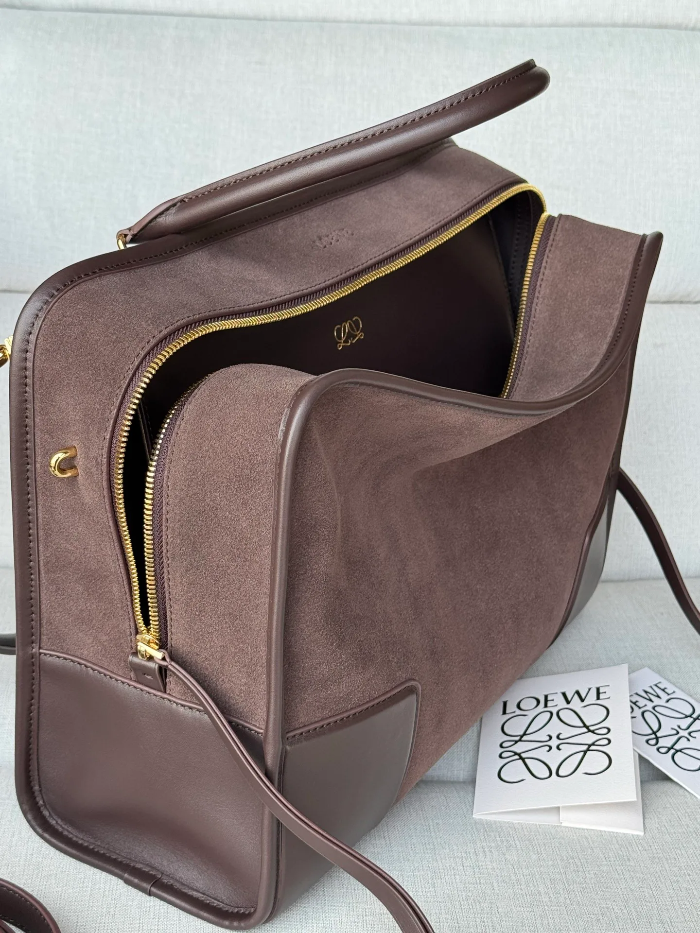 Women's Classic Handbags LOEWE 18434815