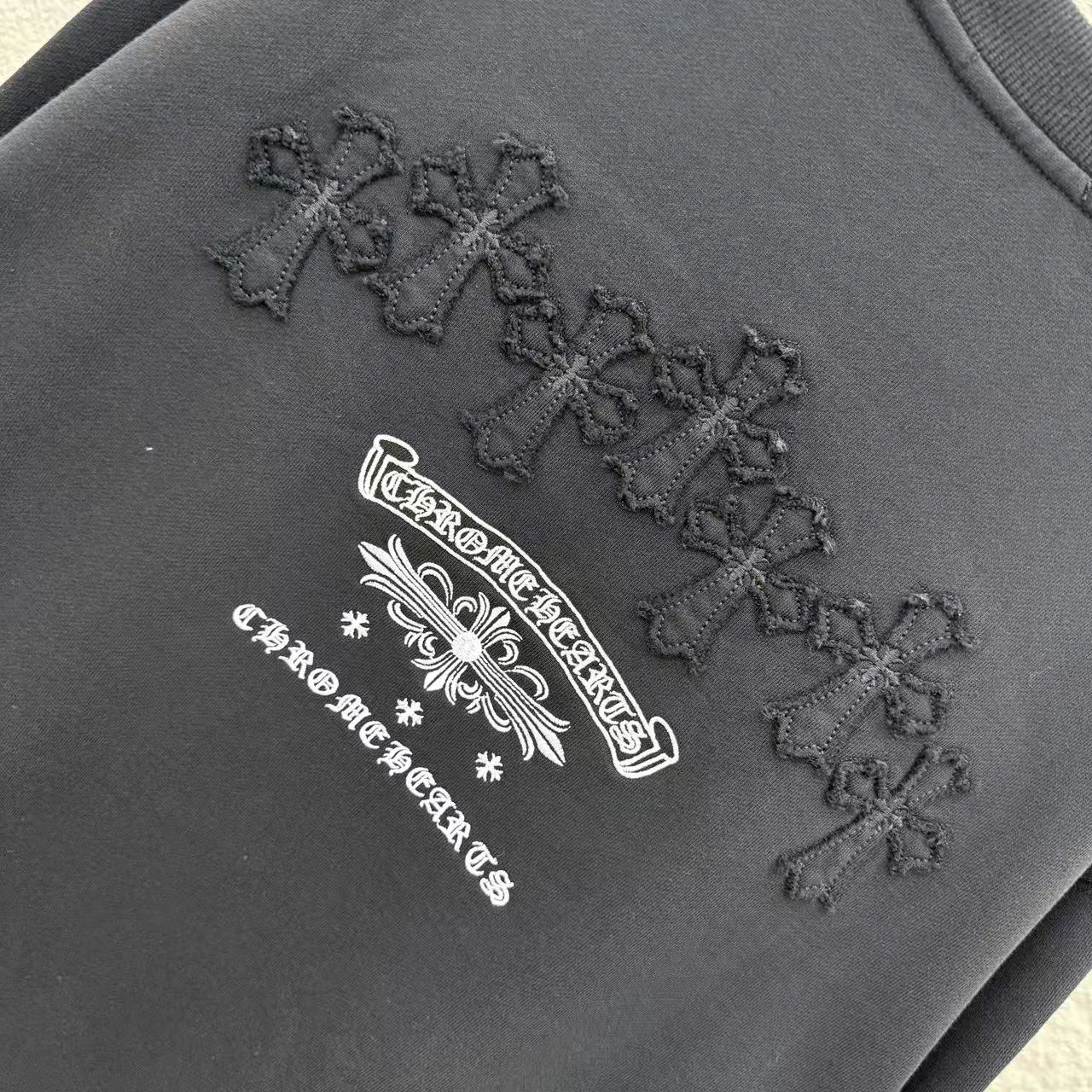 Men's Sweatshirts And Hoodies CHROME HEARTS 18408273