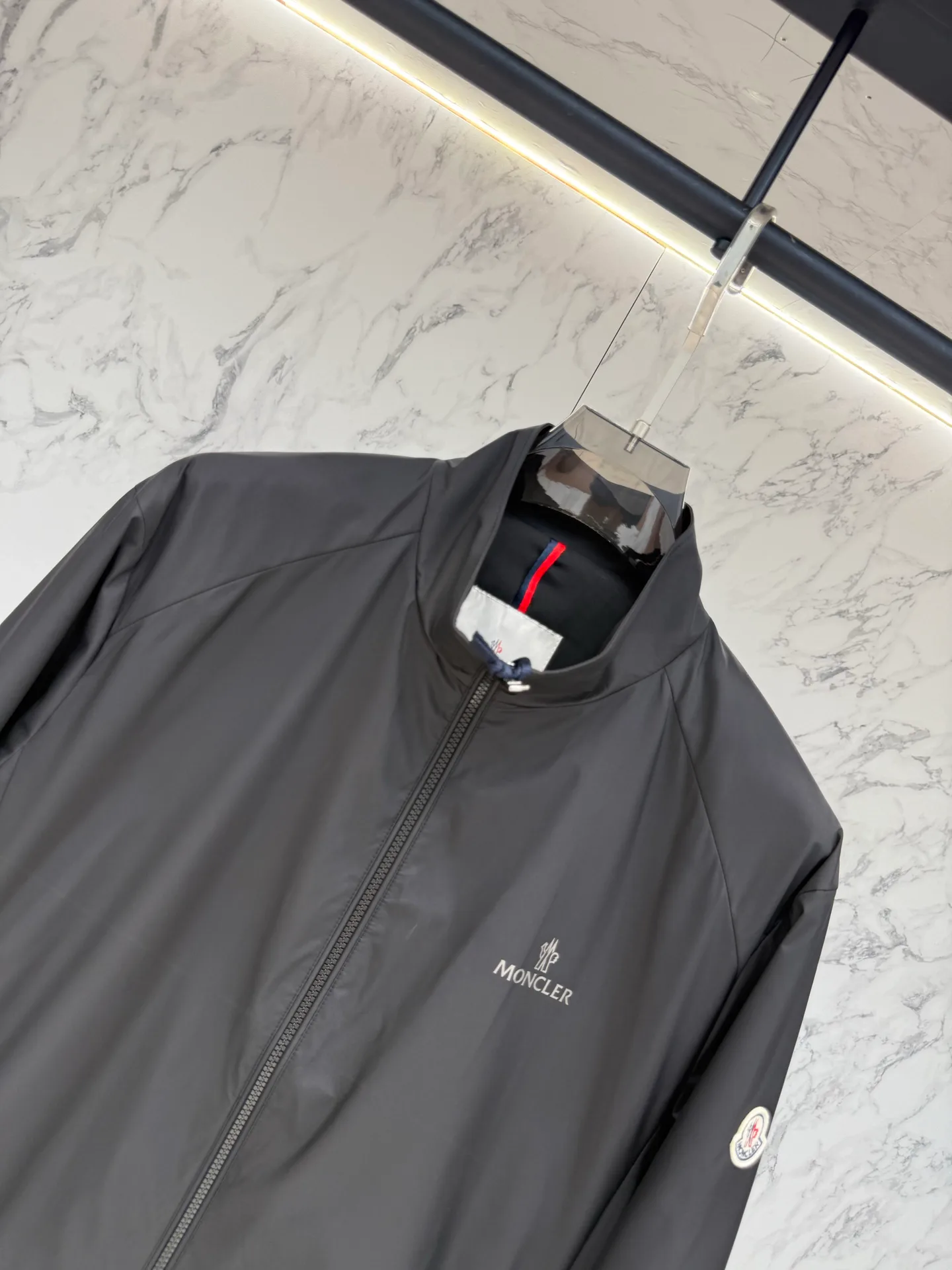 Men's Jackets And Down Jackets MONCLER 17944102