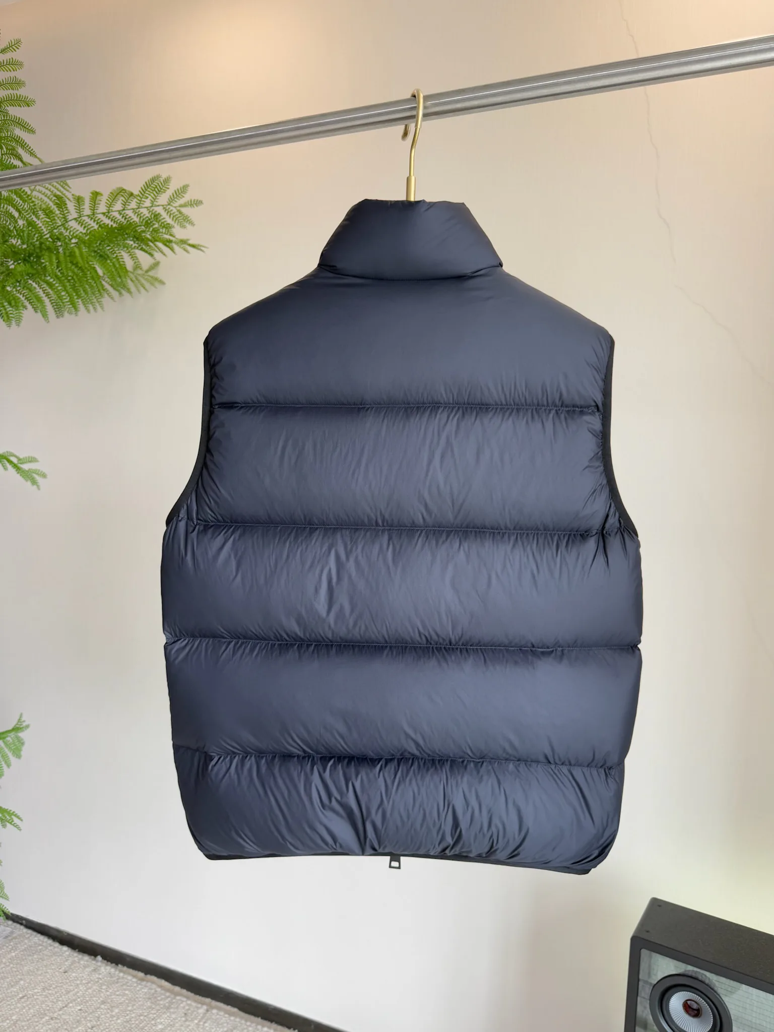 Men's Vests MONCLER 18355817