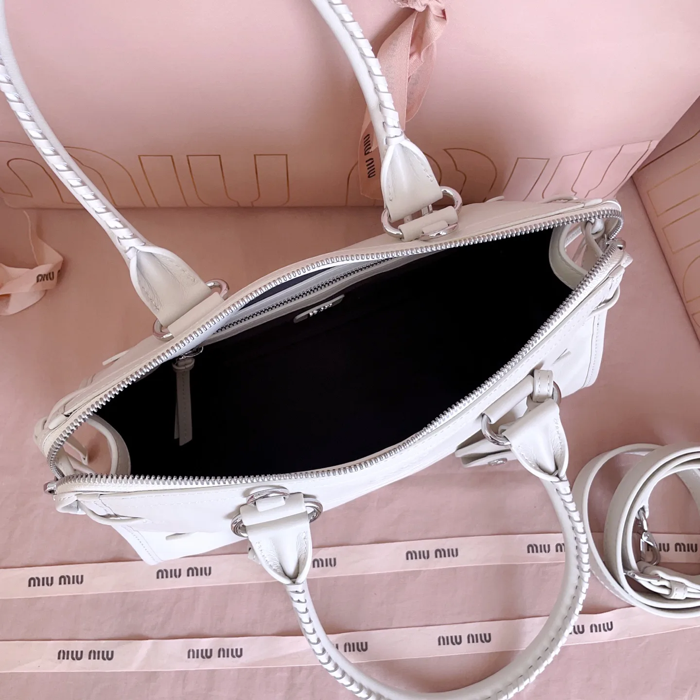 Women's Classic Handbags MIU MIU 18004749