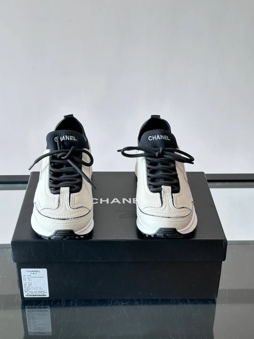 Women's Sneakers CHANEL 18079218