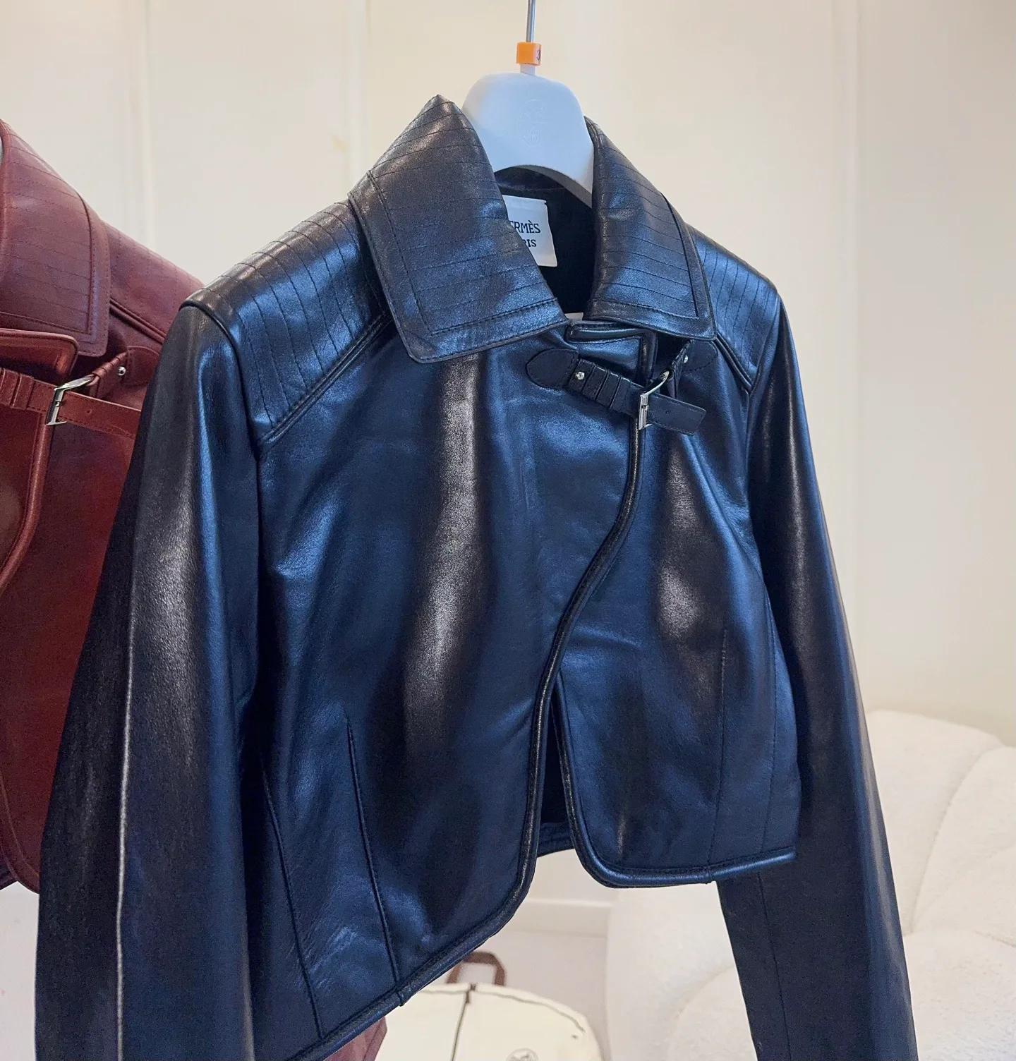 Women's Leather Jackets And Sheepskin Coats HERMES 18336446