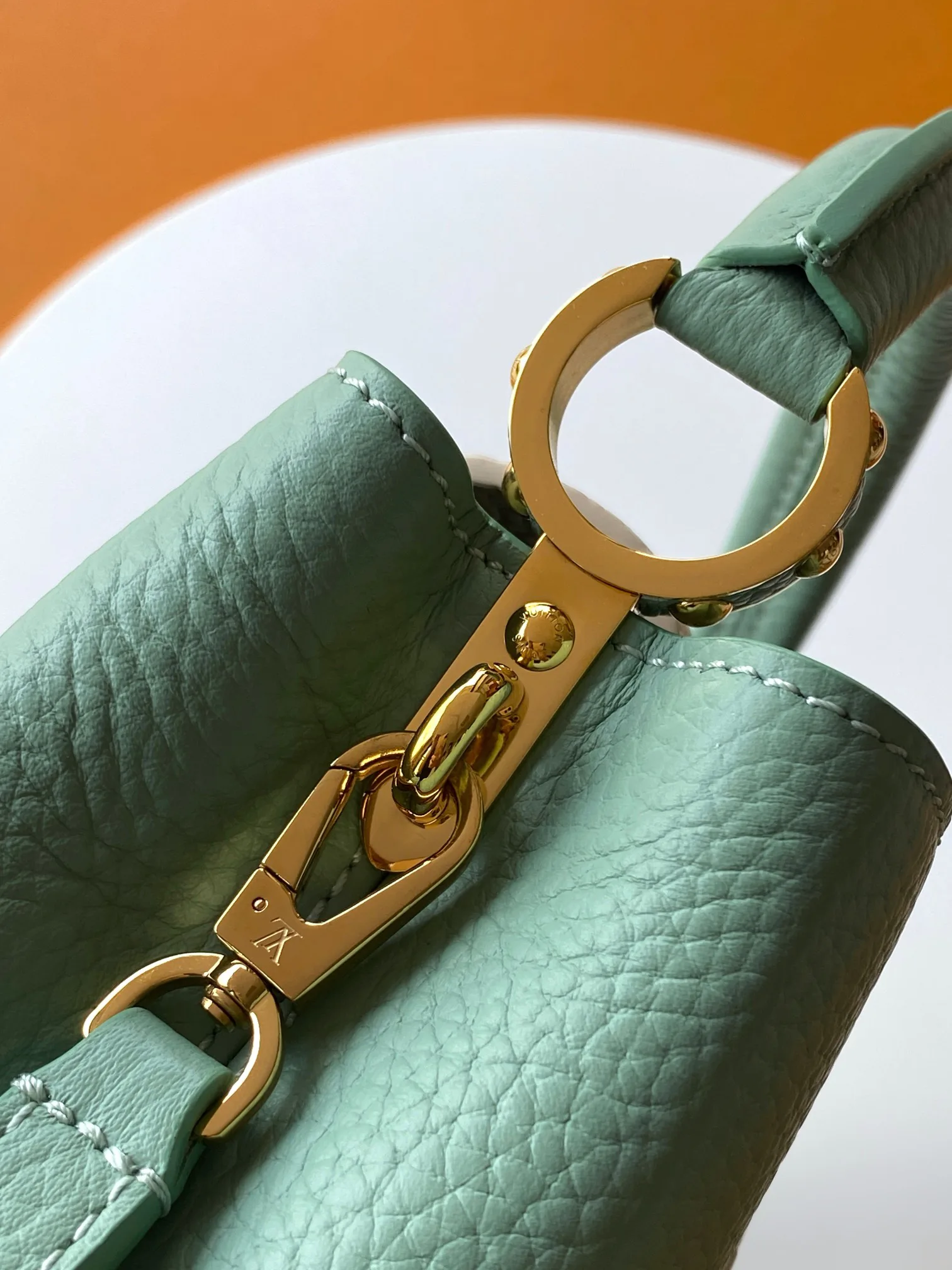 Women's Classic Handbags LOUIS VUITTON 18520986