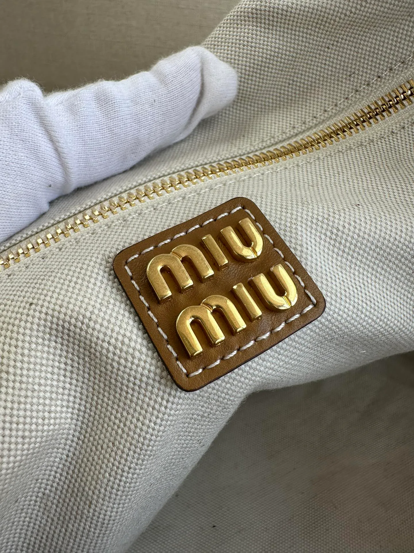 Women's Classic Handbags MIU MIU 17837725