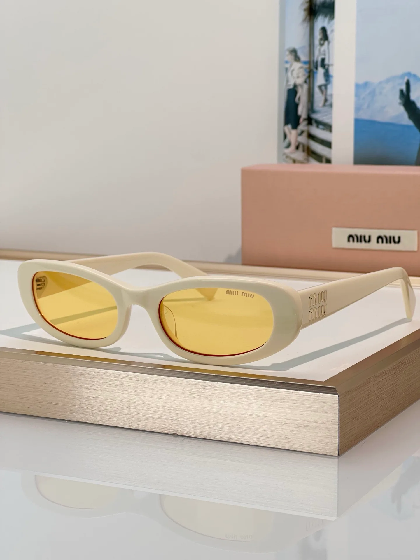 Glasses MIU MIU 17565424