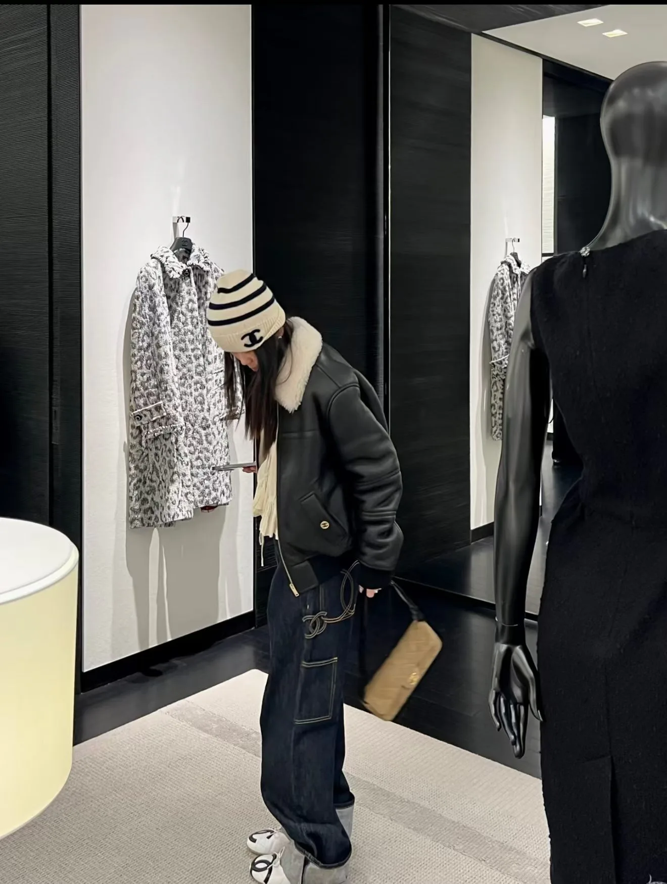 Women's Jackets And Down Jackets CHANEL 17867135