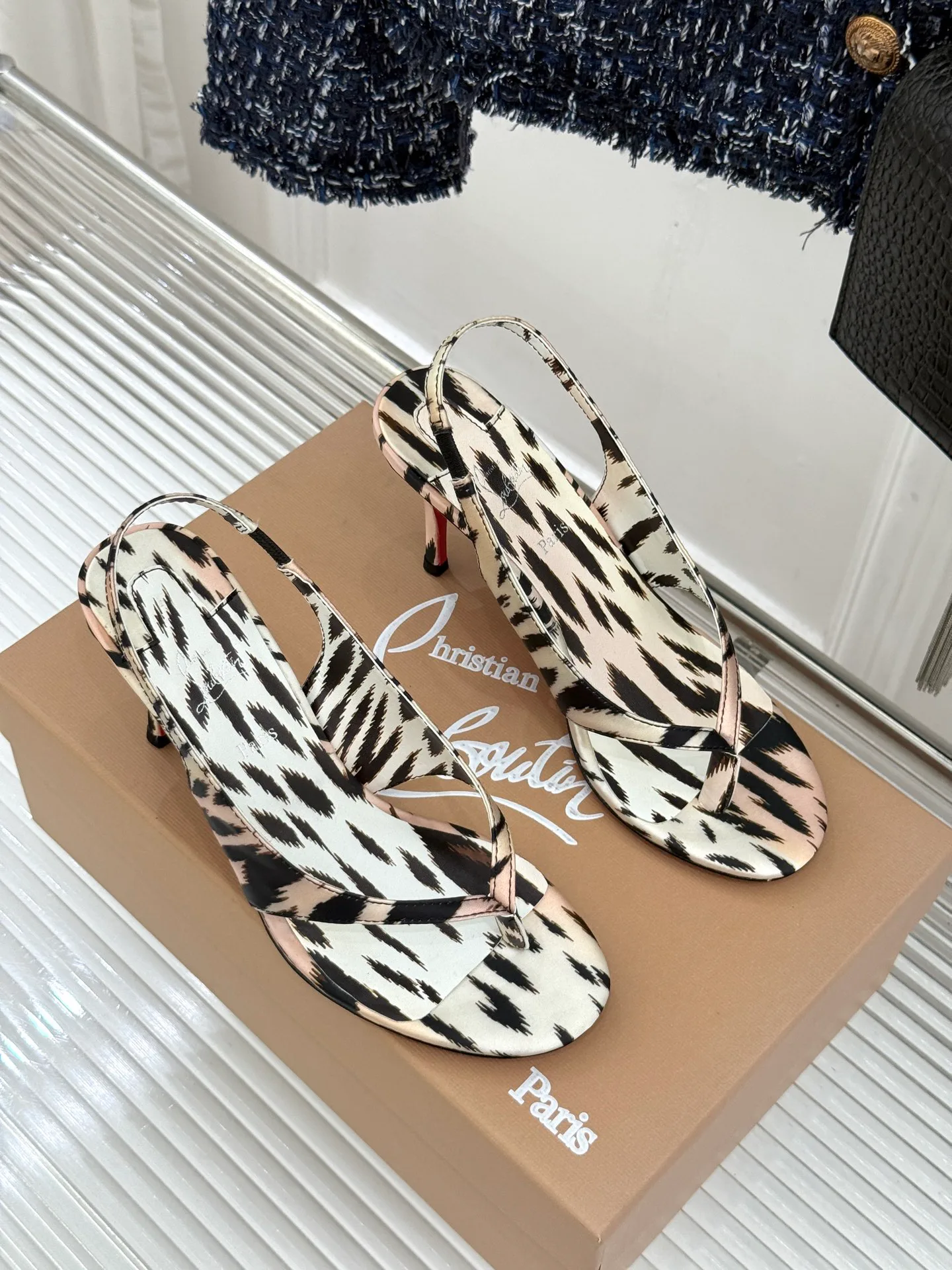 Women's Open-Toe Sandals CHRISTIAN LOUBOUTIN 18549077