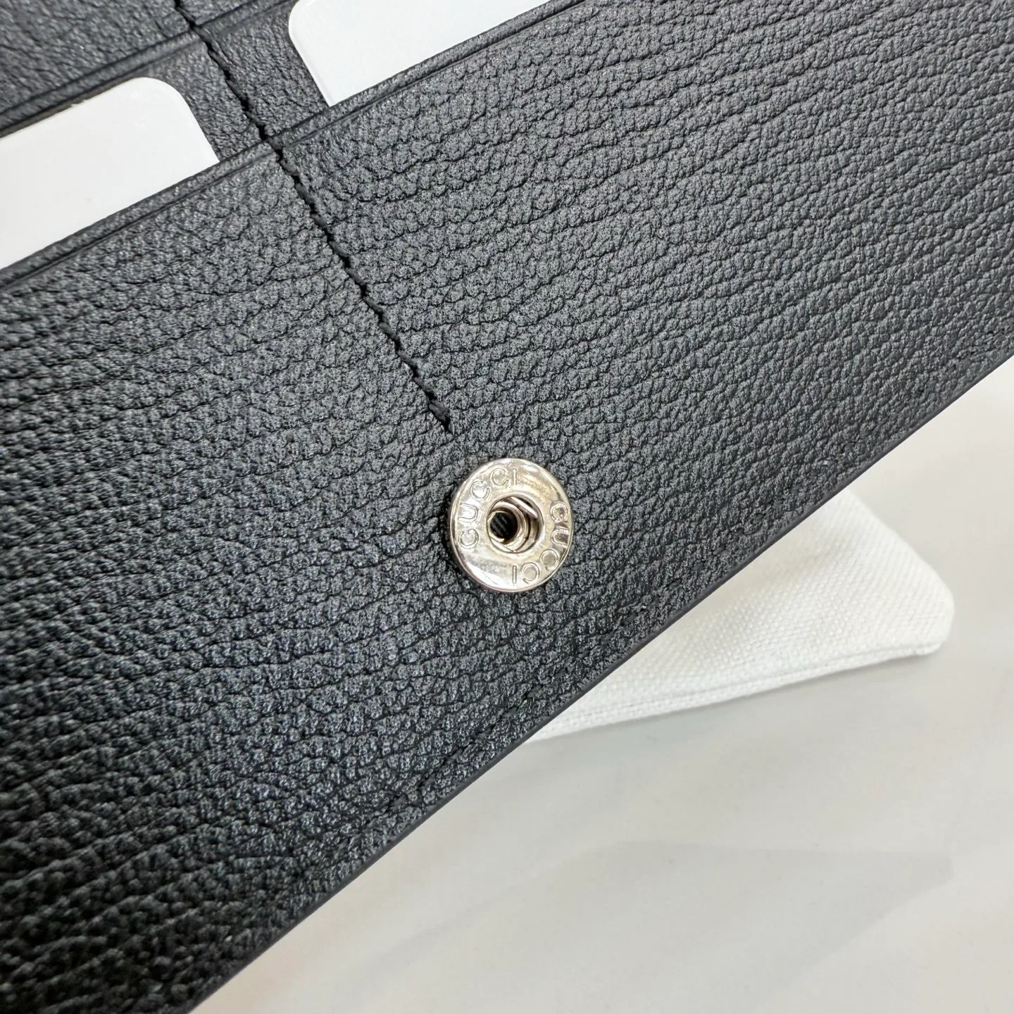 Women's Clutches GUCCI 17948293