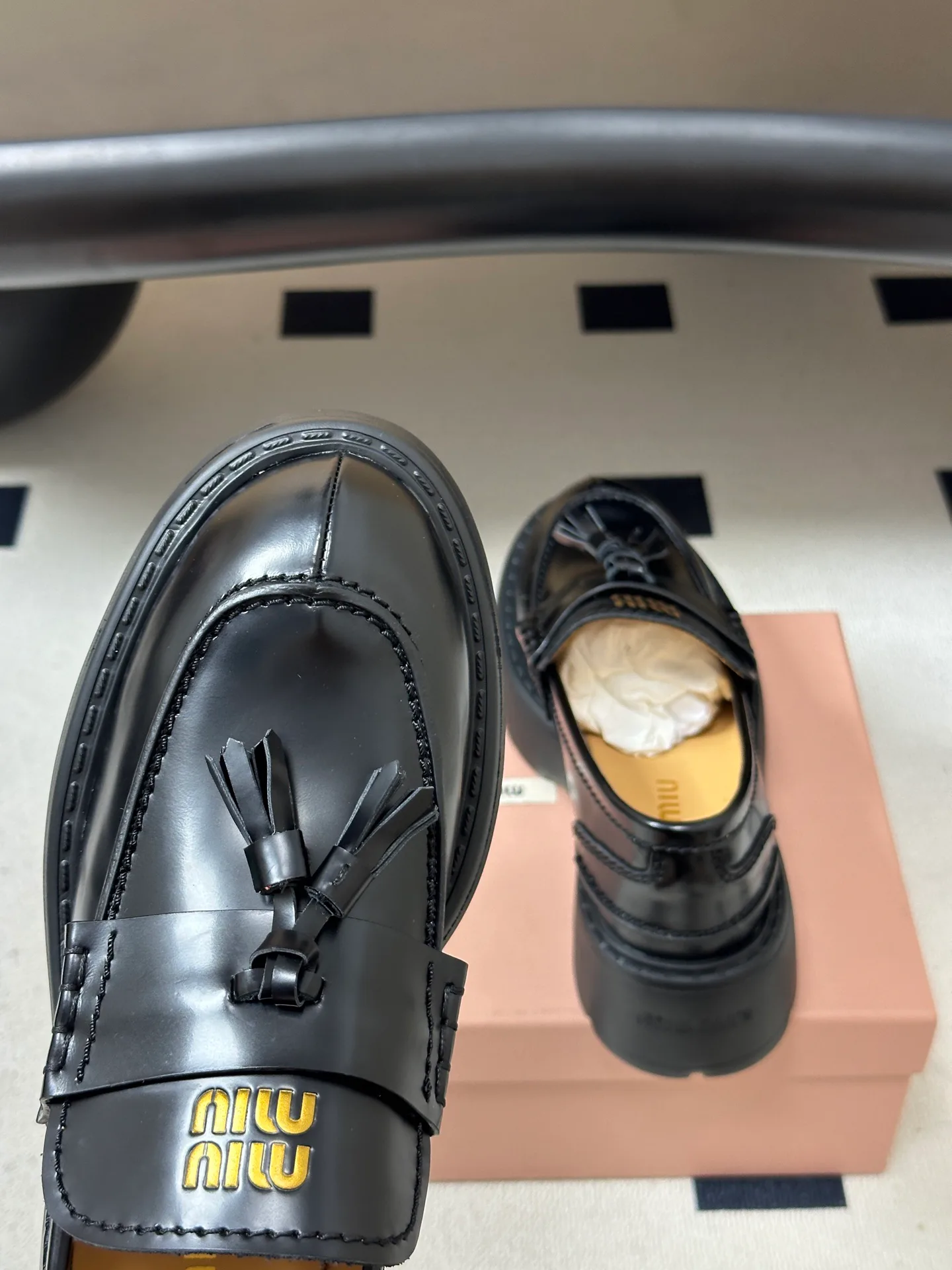 Women's Loafers And Moccasins MIU MIU 18049473