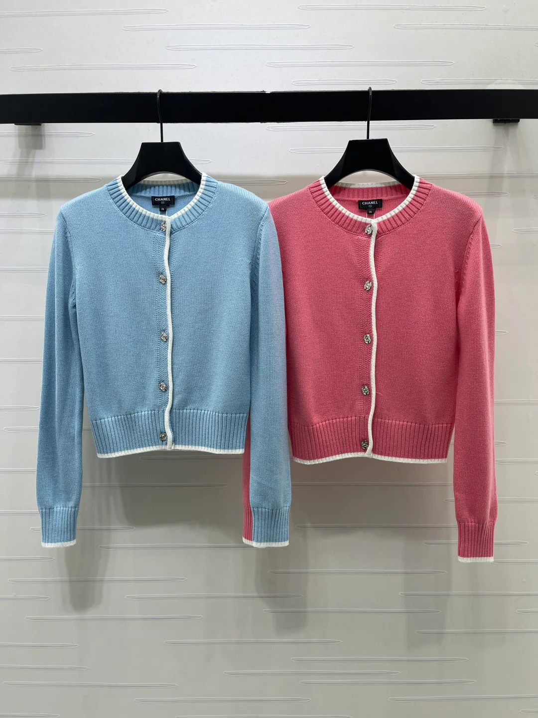 Women's Jumpers And Sweaters CHANEL 18333041