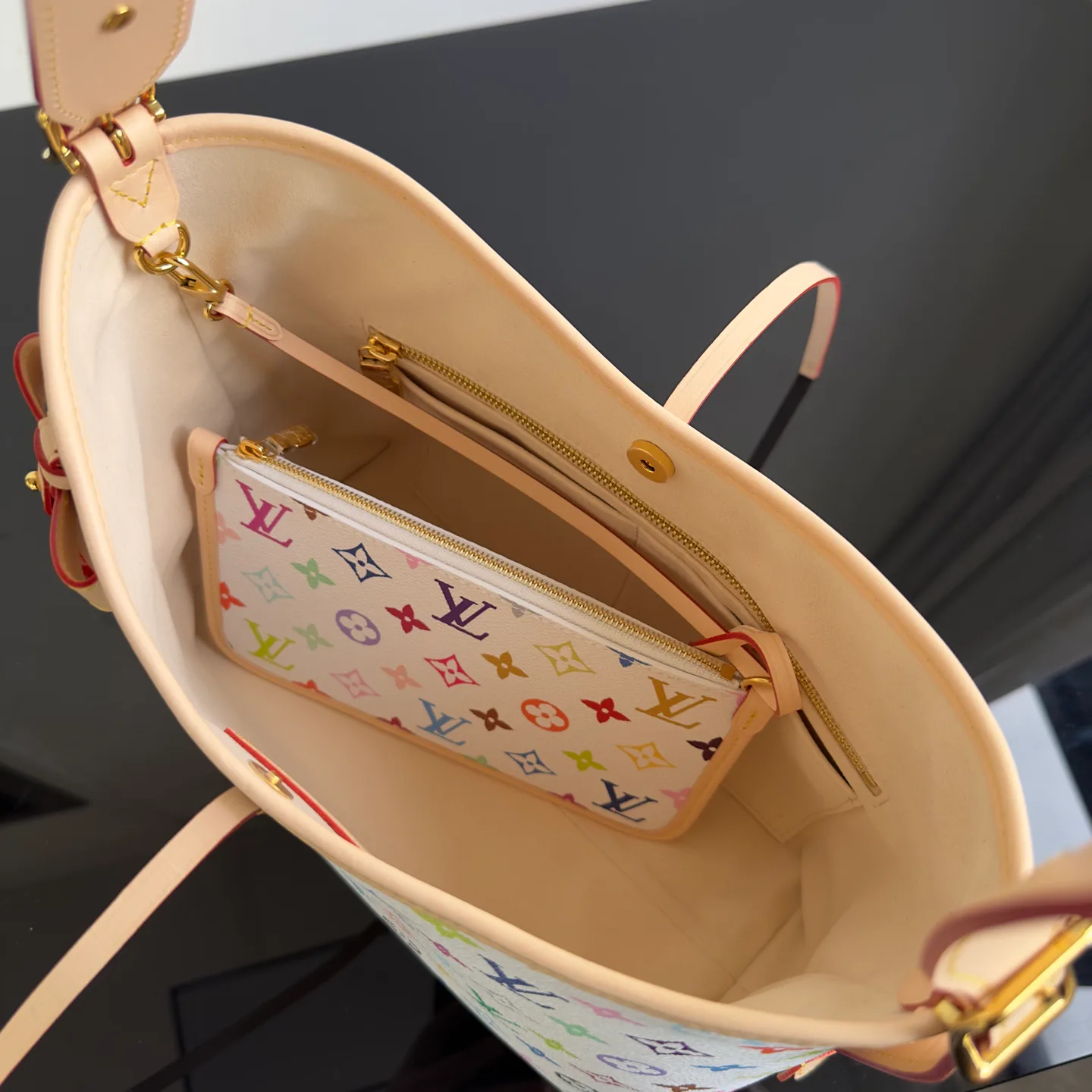 Women's Classic Handbags LOUIS VUITTON 18376457