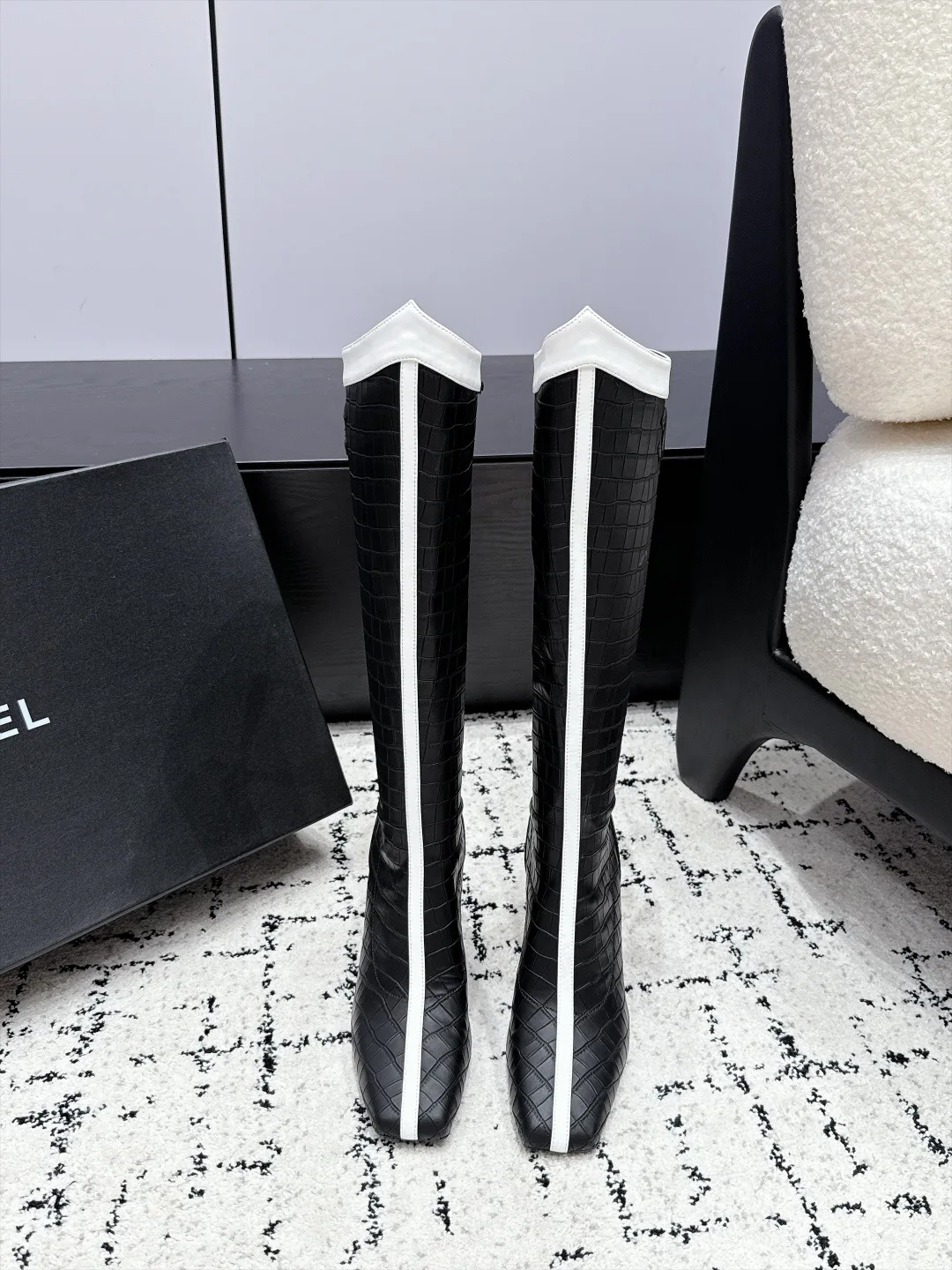Women's Boots CHANEL 18406506