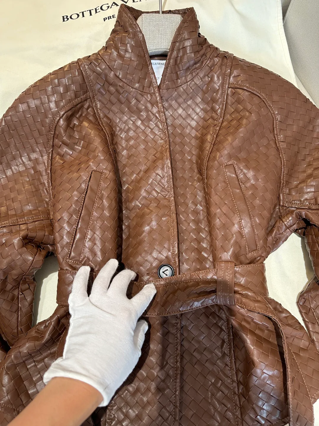Women's Leather Jackets And Sheepskin Coats BOTTEGA VENETA 18485365