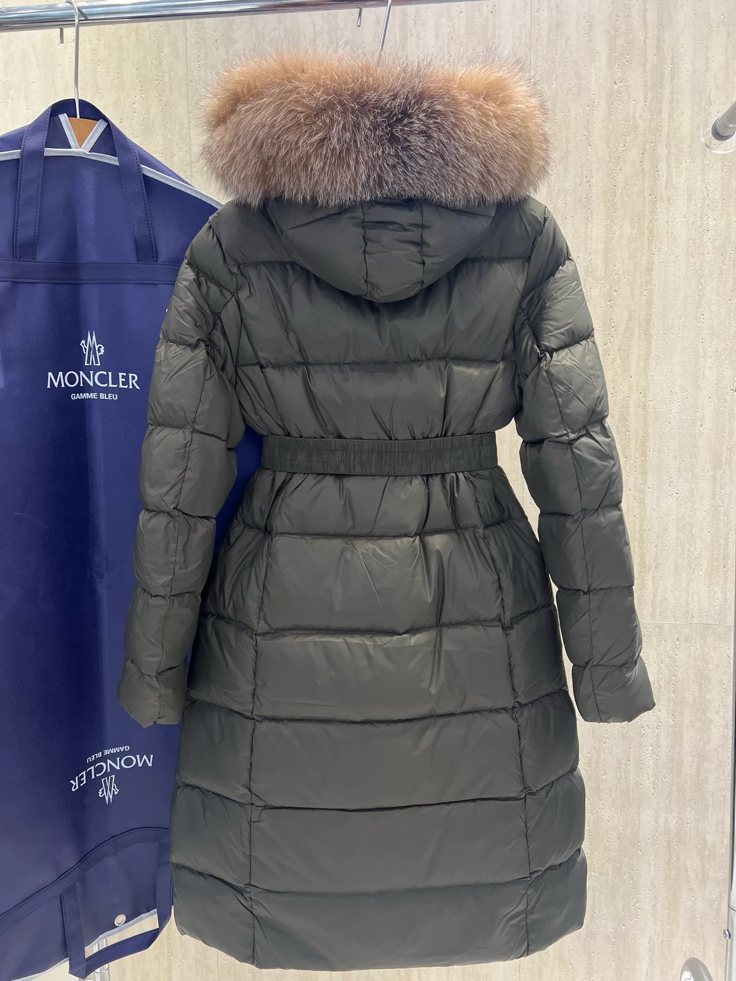 Men's Jackets And Down Jackets MONCLER 18434512