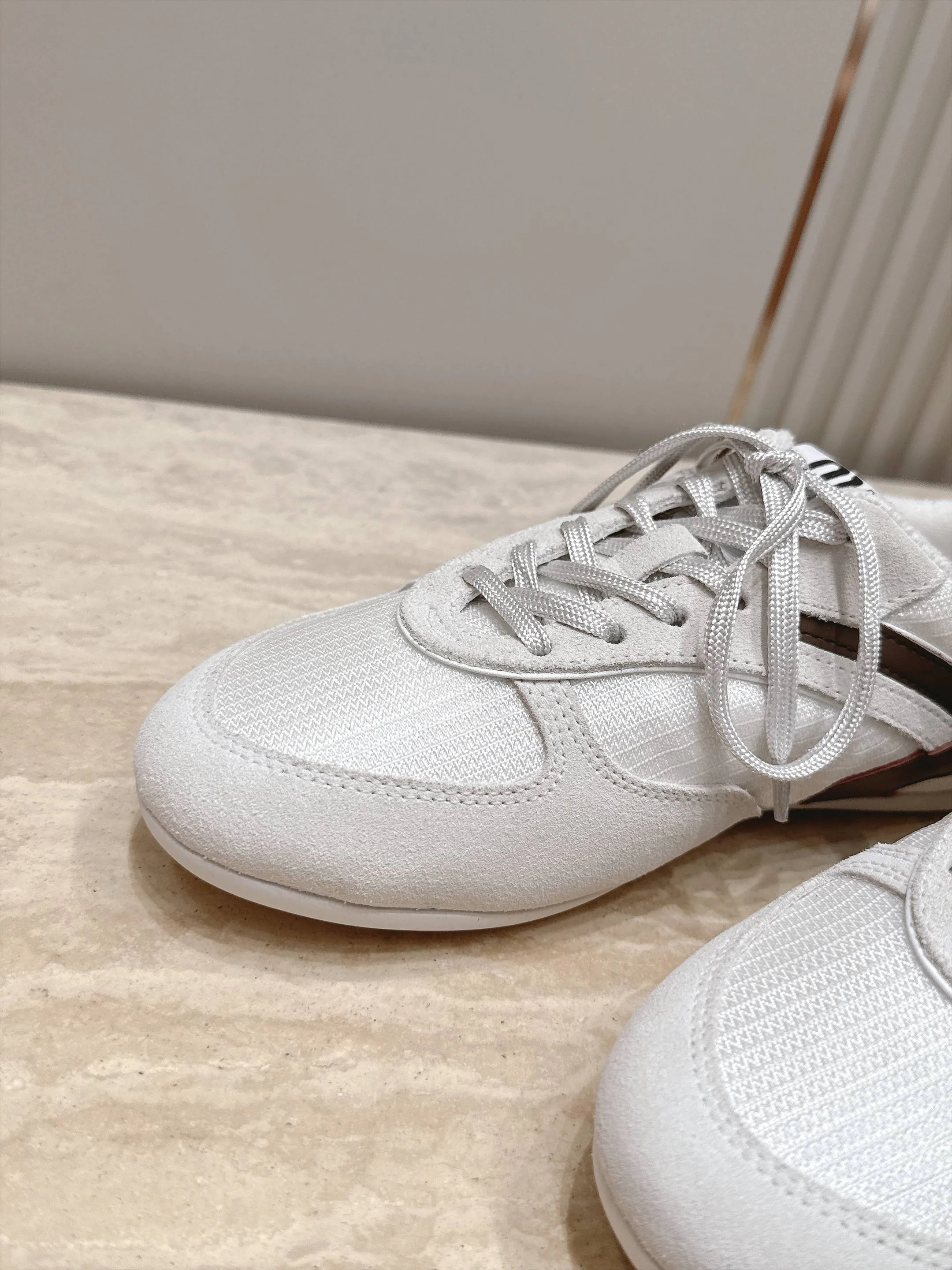 Women's Sneakers MIU MIU 17963744