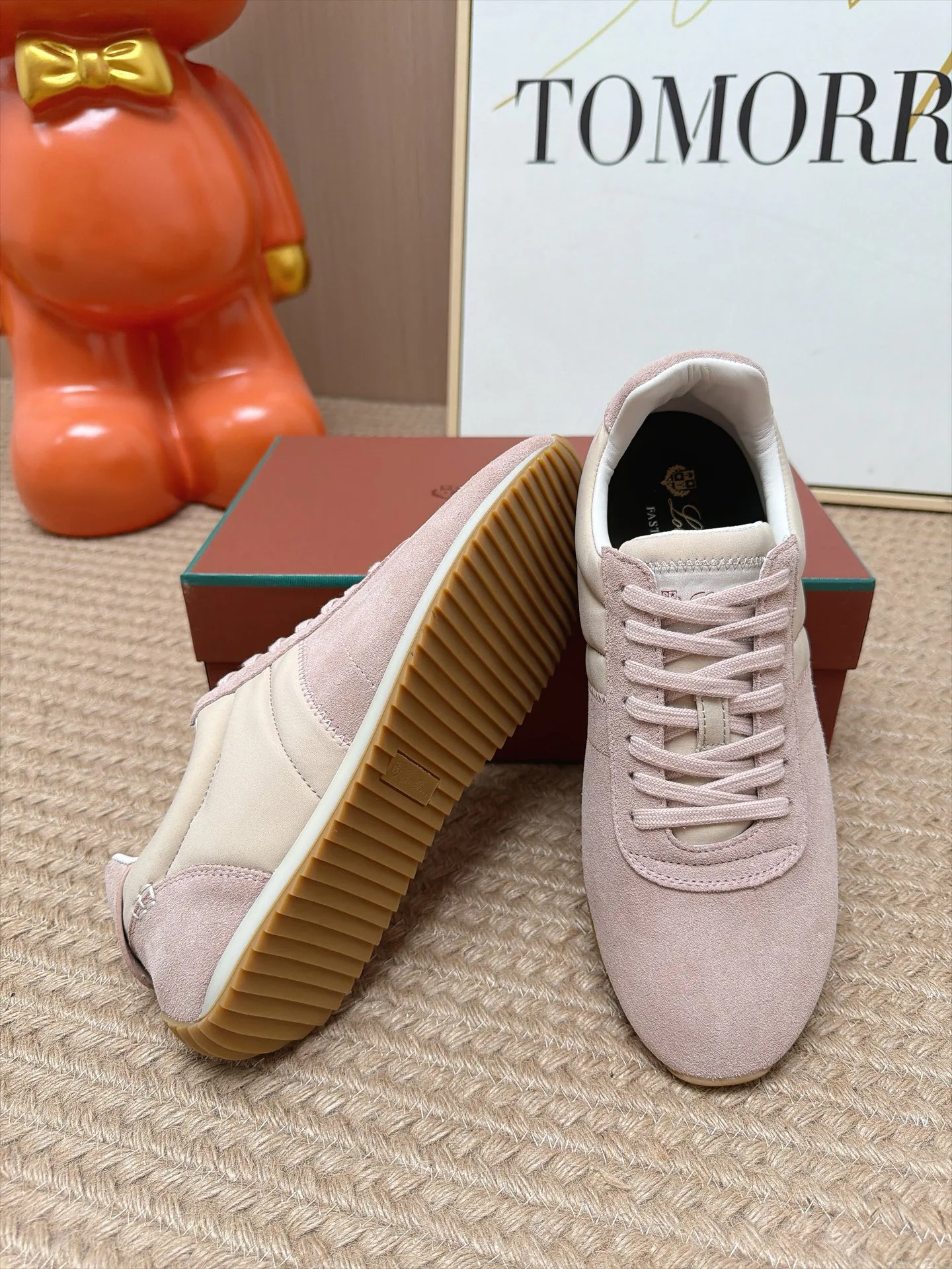 Women's Sneakers LORO PIANA 18239747