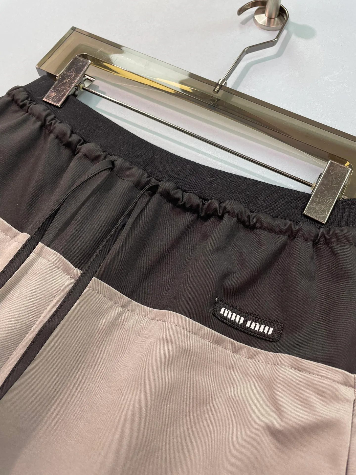 Women's Trousers MIU MIU 18359196