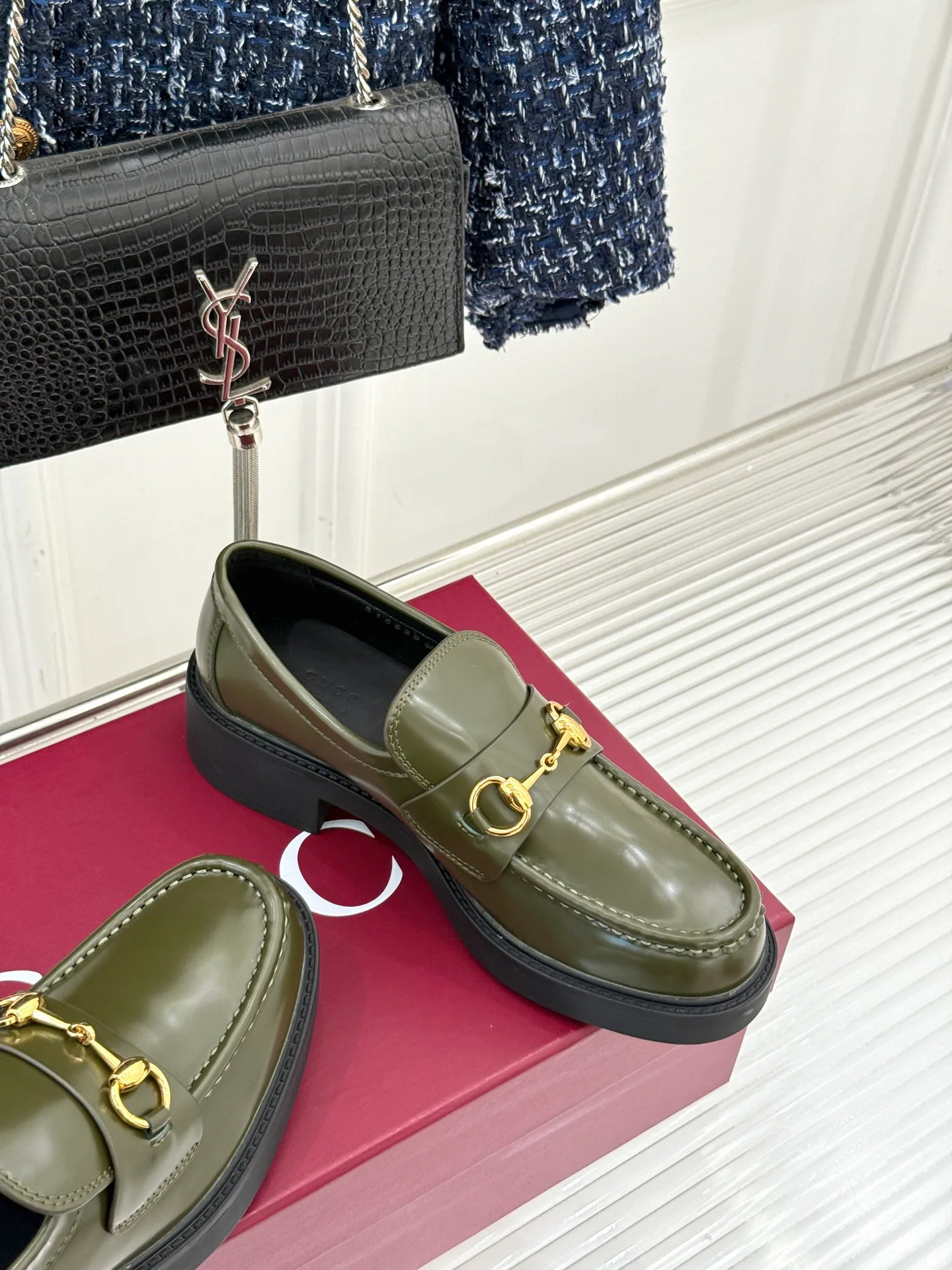 Women's Loafers And Moccasins GUCCI 18092026