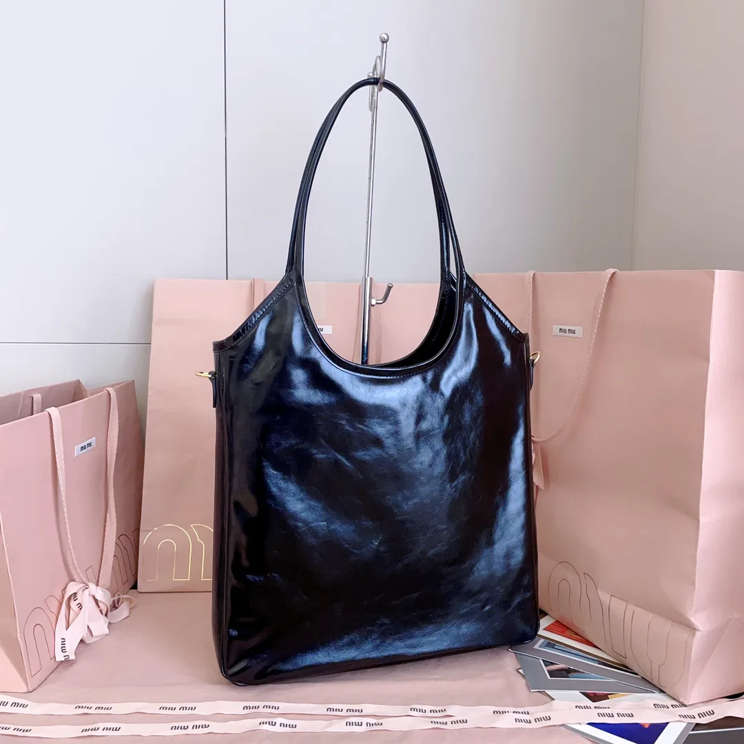 Women's Classic Handbags MIU MIU 18323207