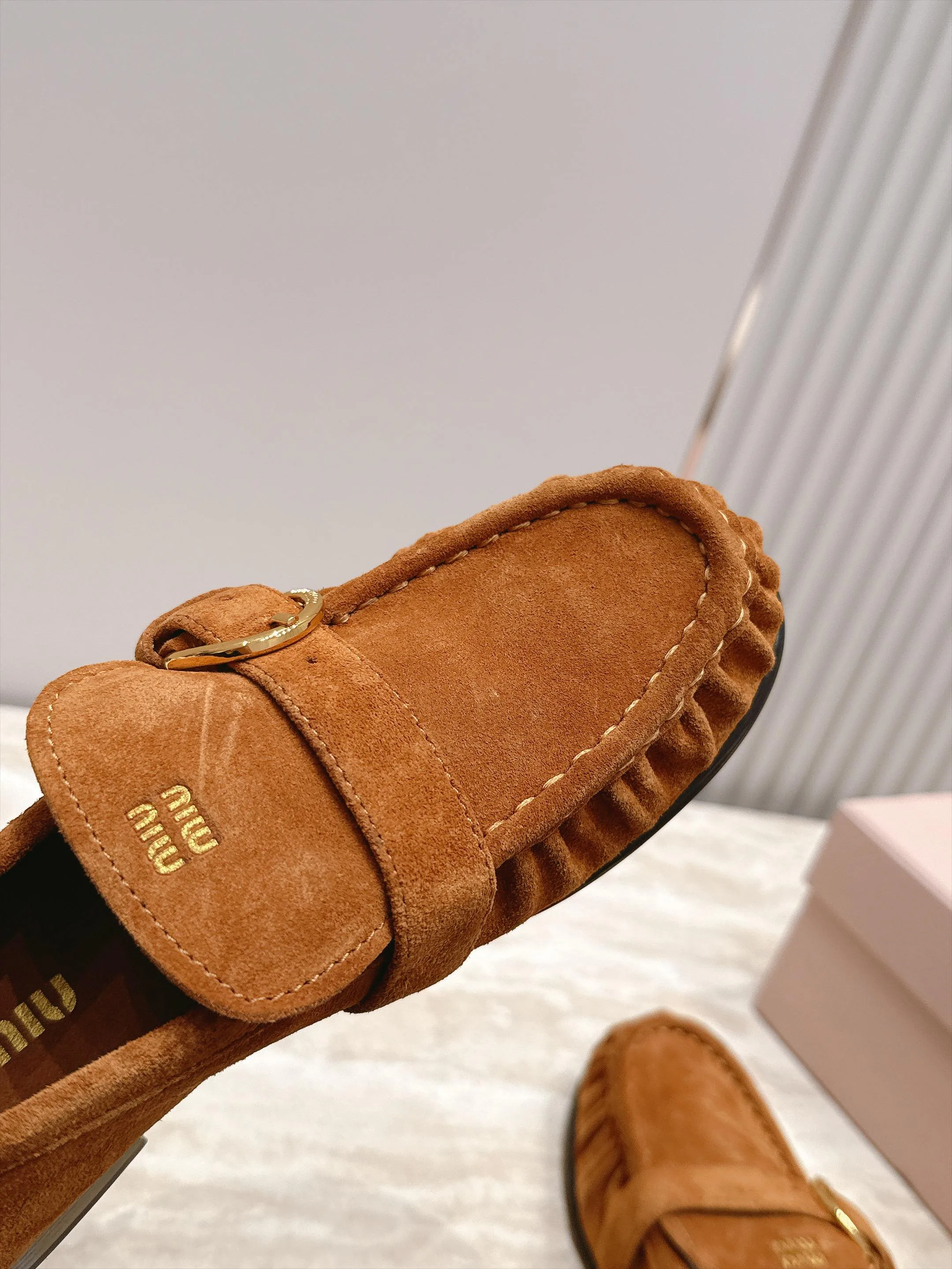 Women's Loafers And Moccasins MIU MIU 18025638