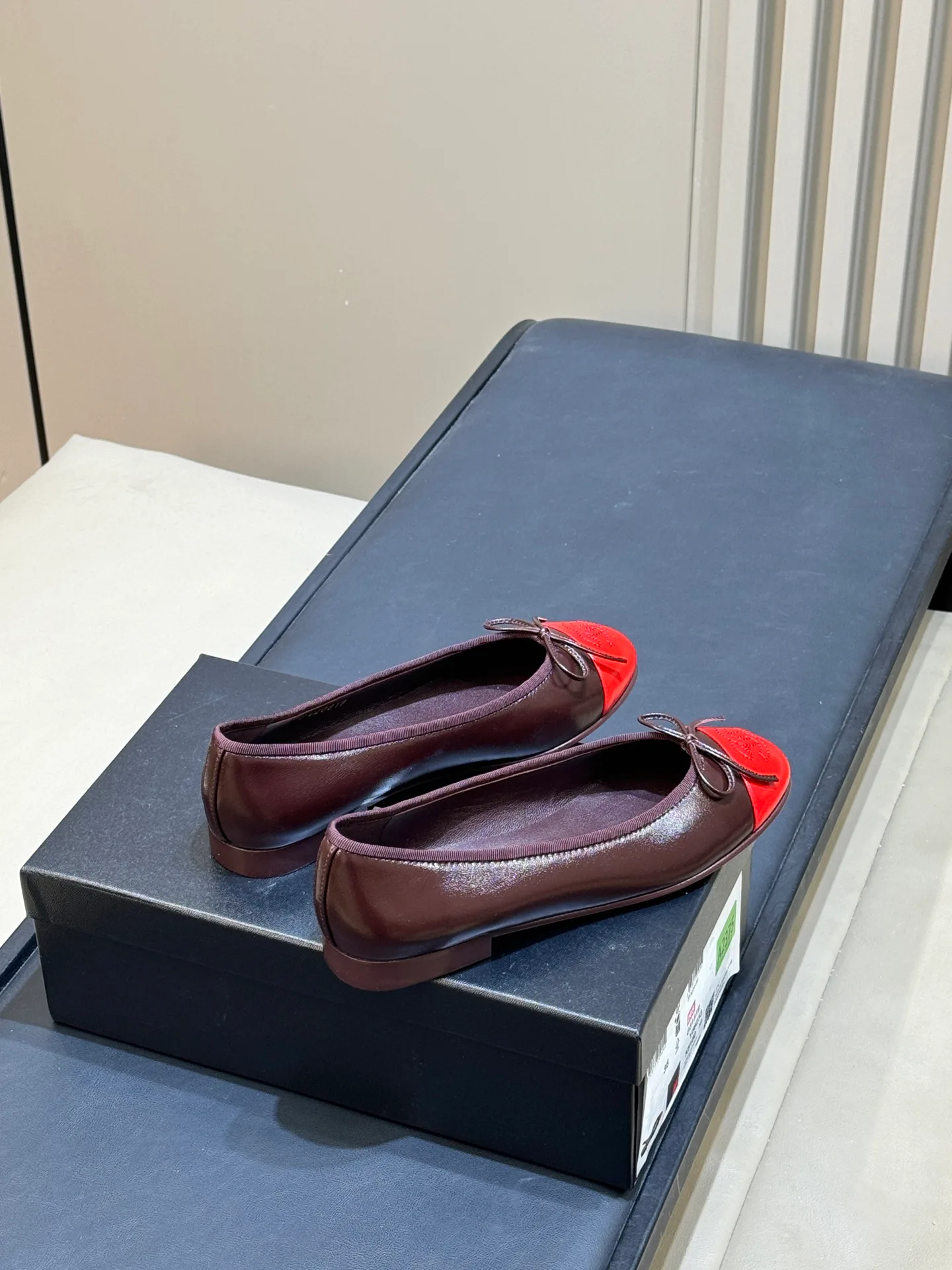 Women's Ballet Flats CHANEL 17498845